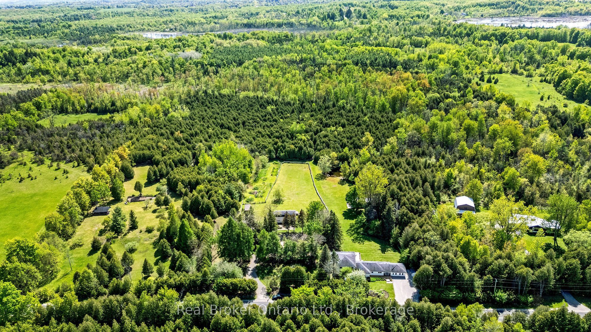 11170 Fifth Line Property Photo 1