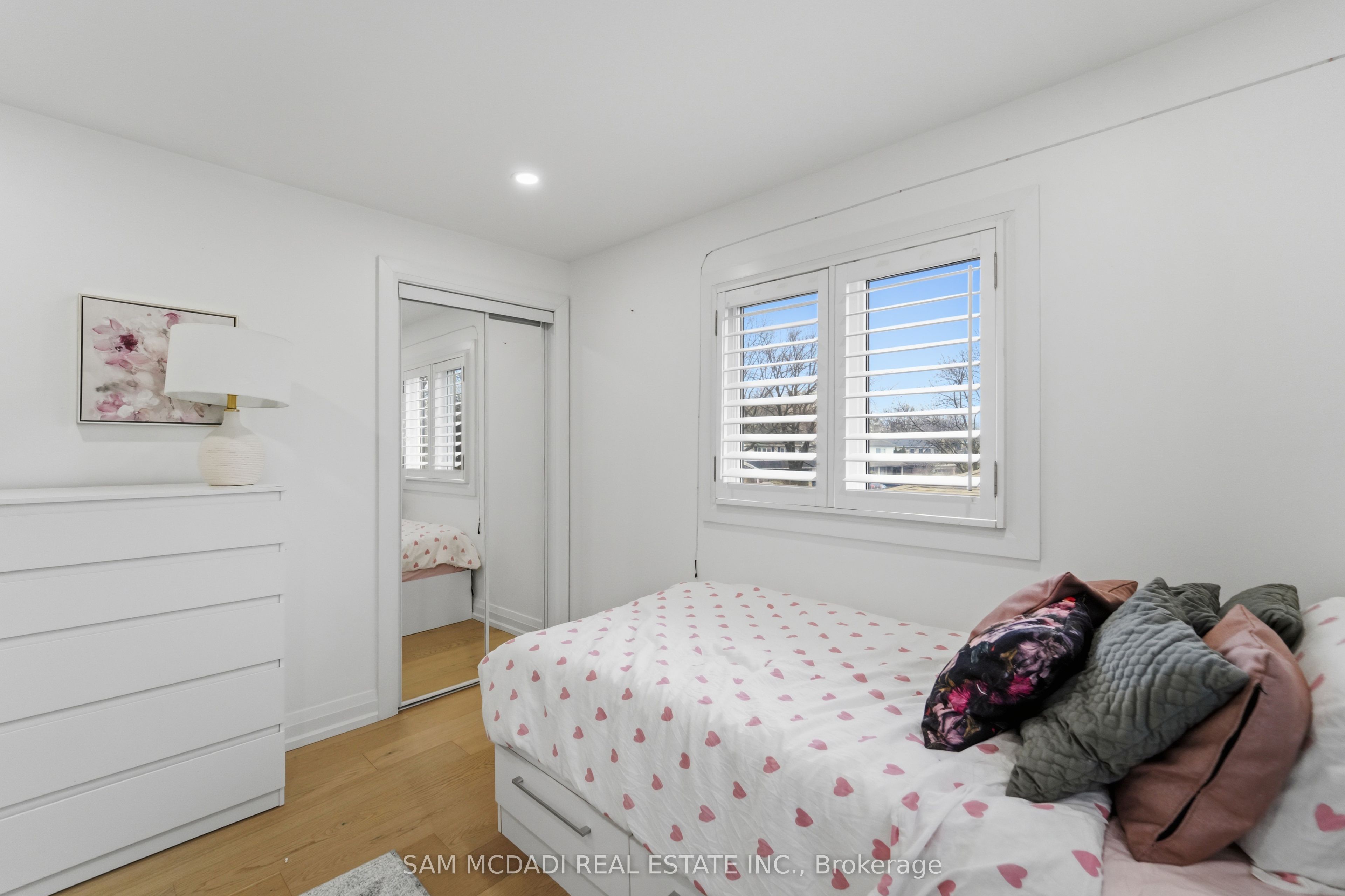 2290 Devon Road Property Photo 10