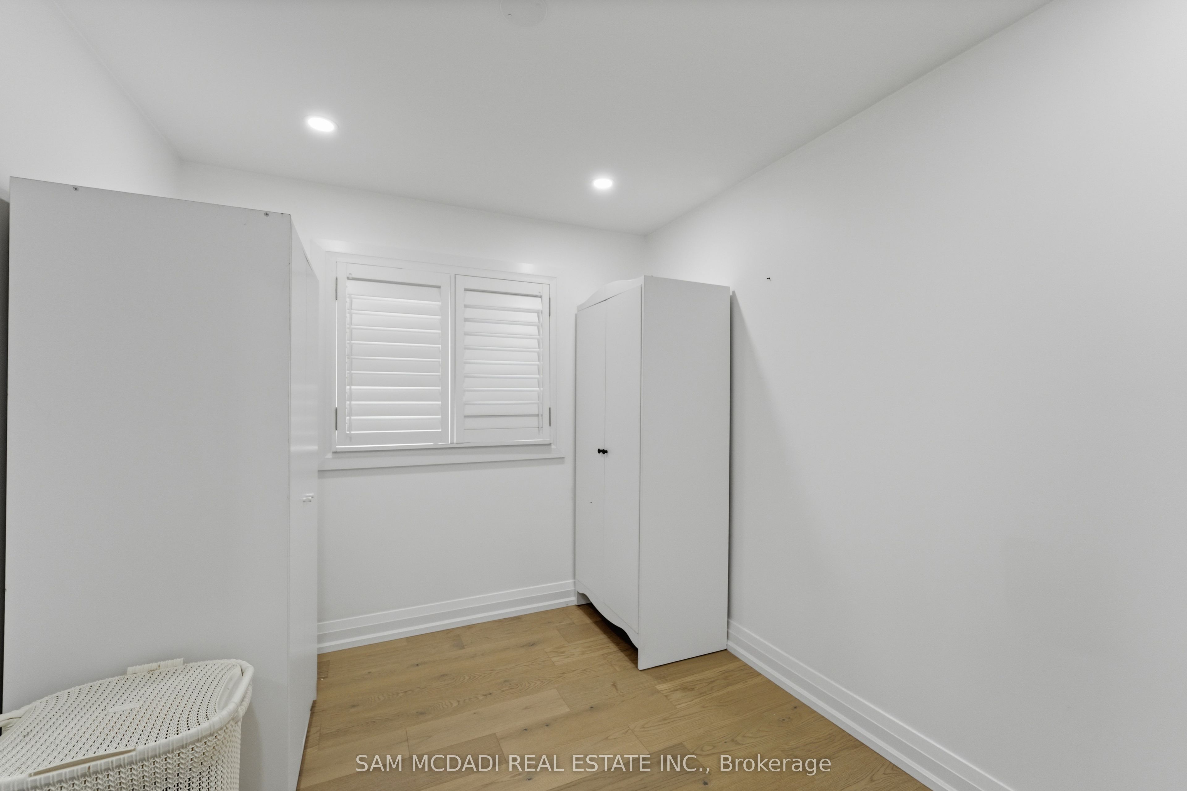 2290 Devon Road Property Photo 11