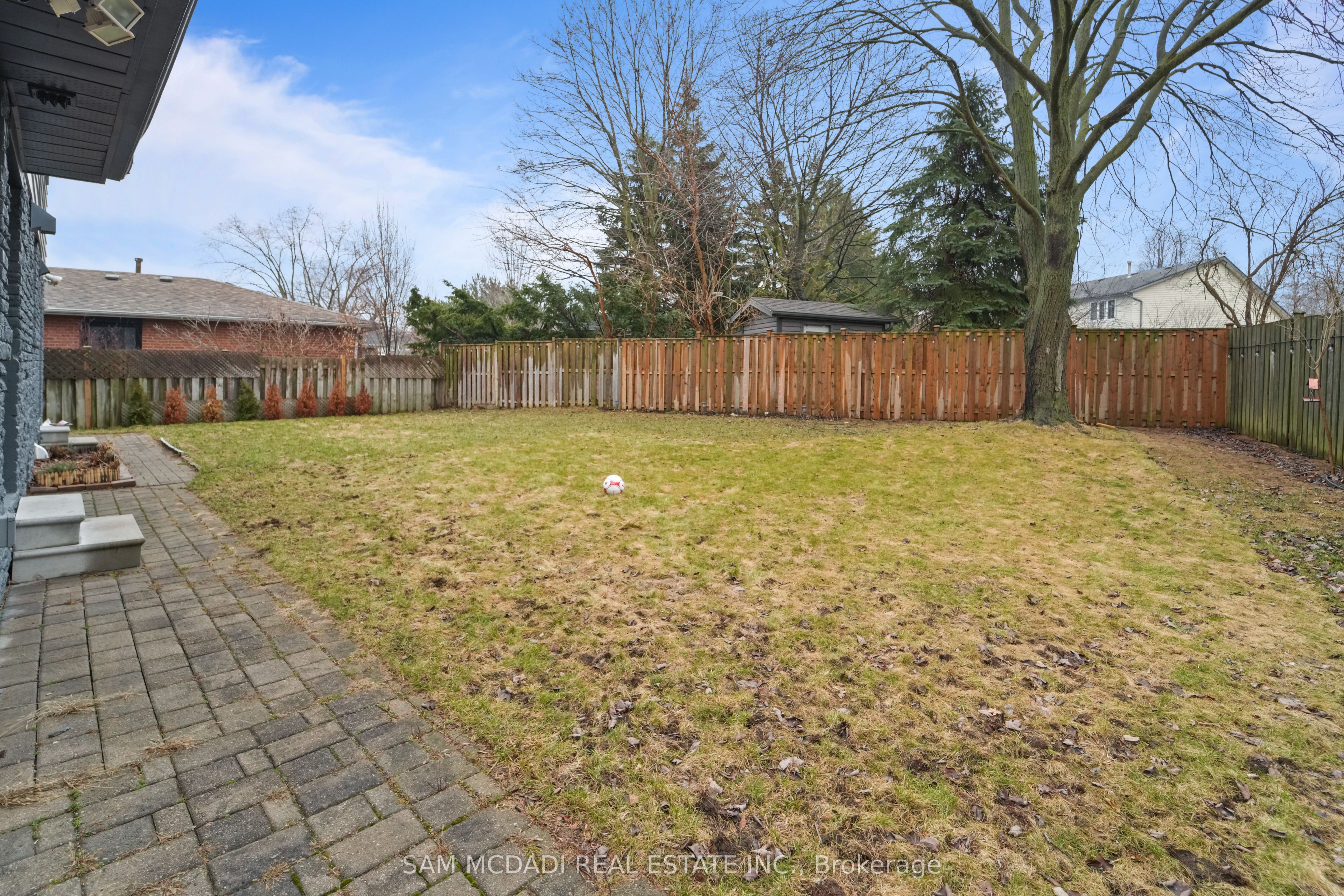 2290 Devon Road Property Photo 12