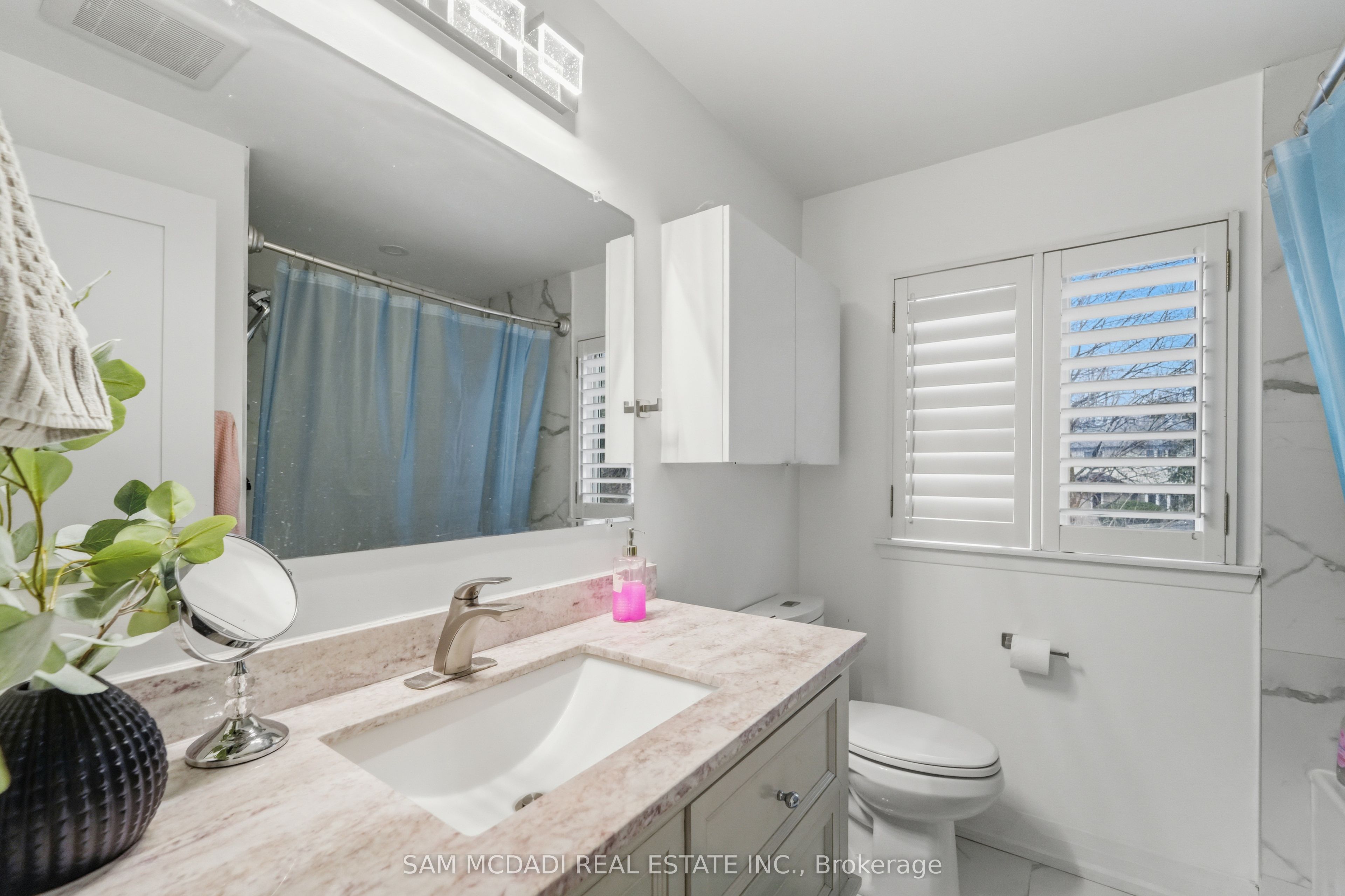 2290 Devon Road Property Photo 23