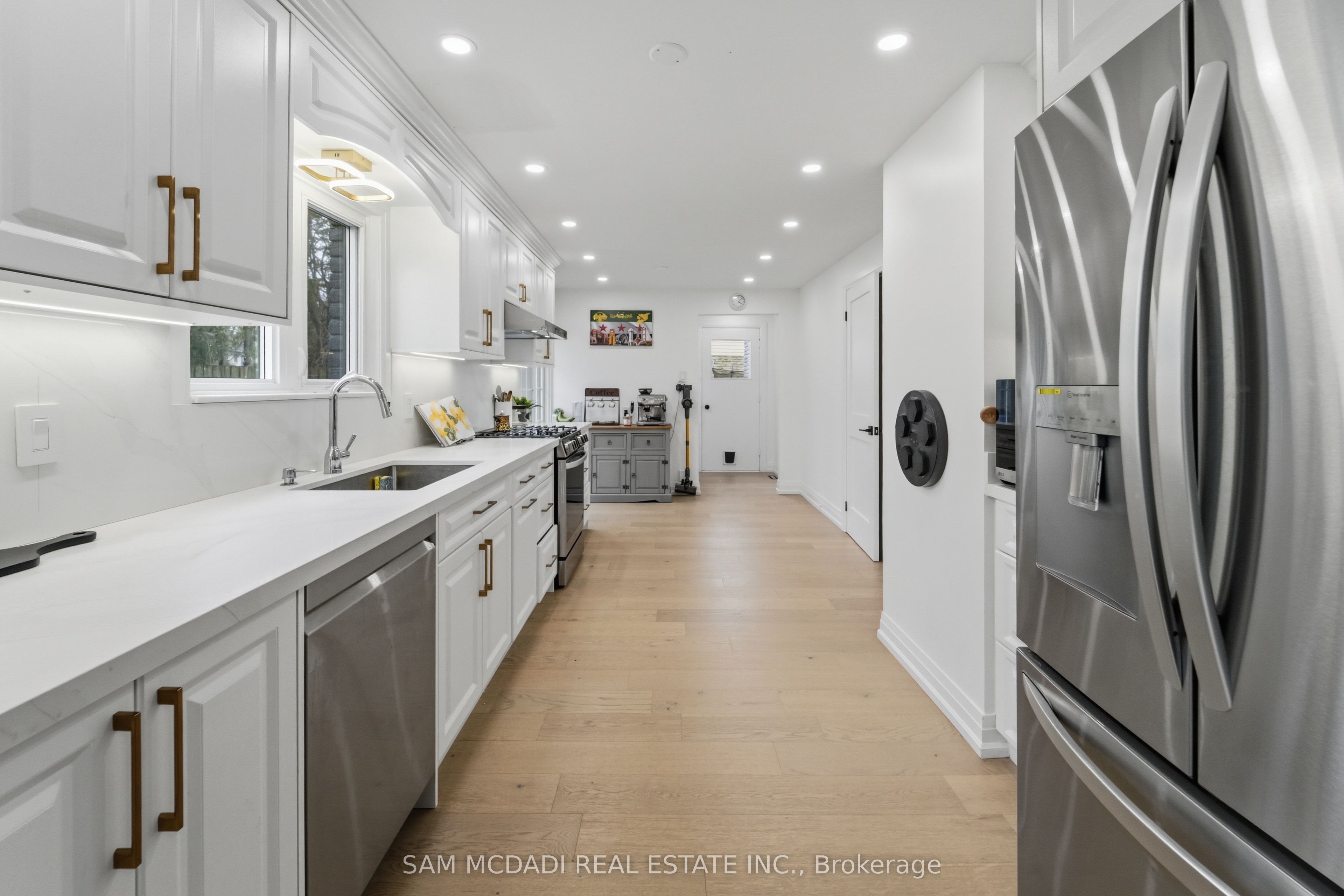2290 Devon Road Property Photo 31