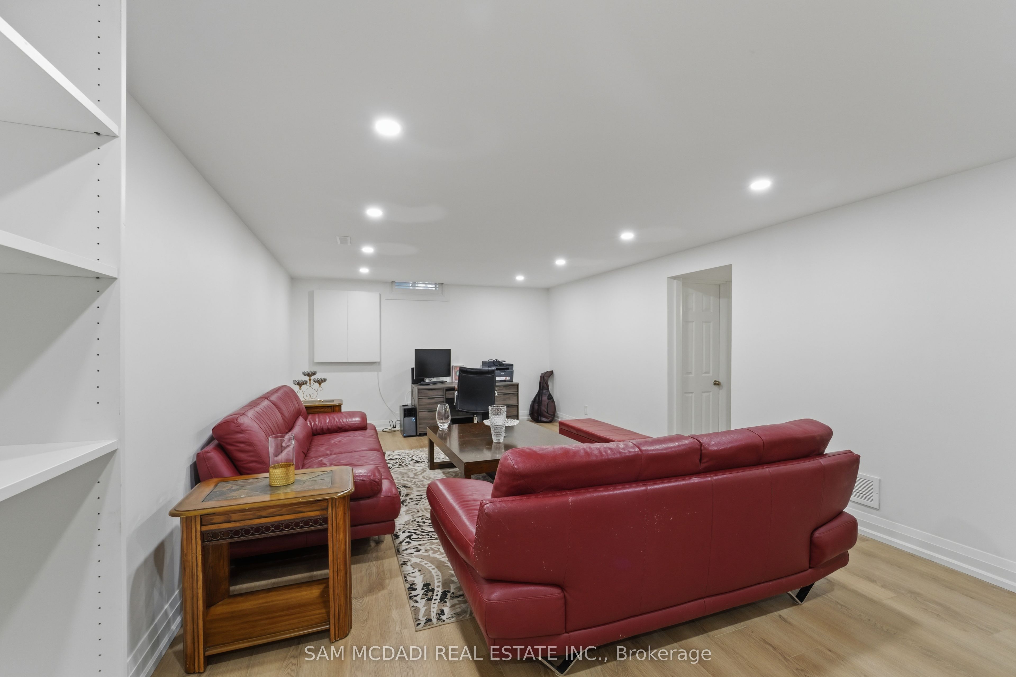 2290 Devon Road Property Photo 37