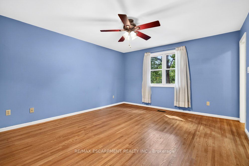 159 All Saints Crescent Property Photo 12