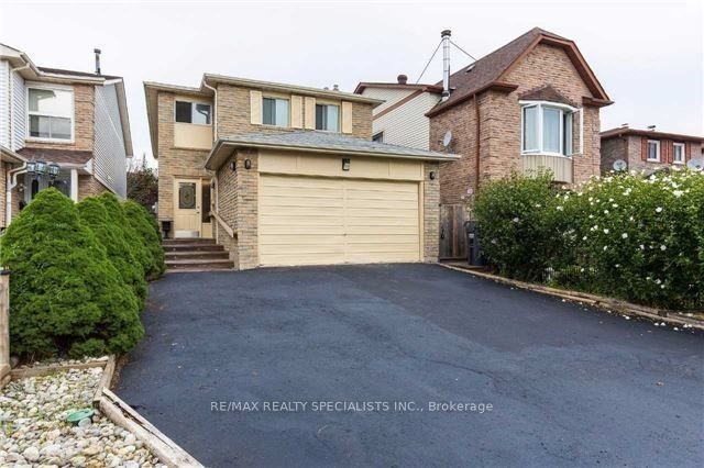52 Abelard Avenue Property Photo 1