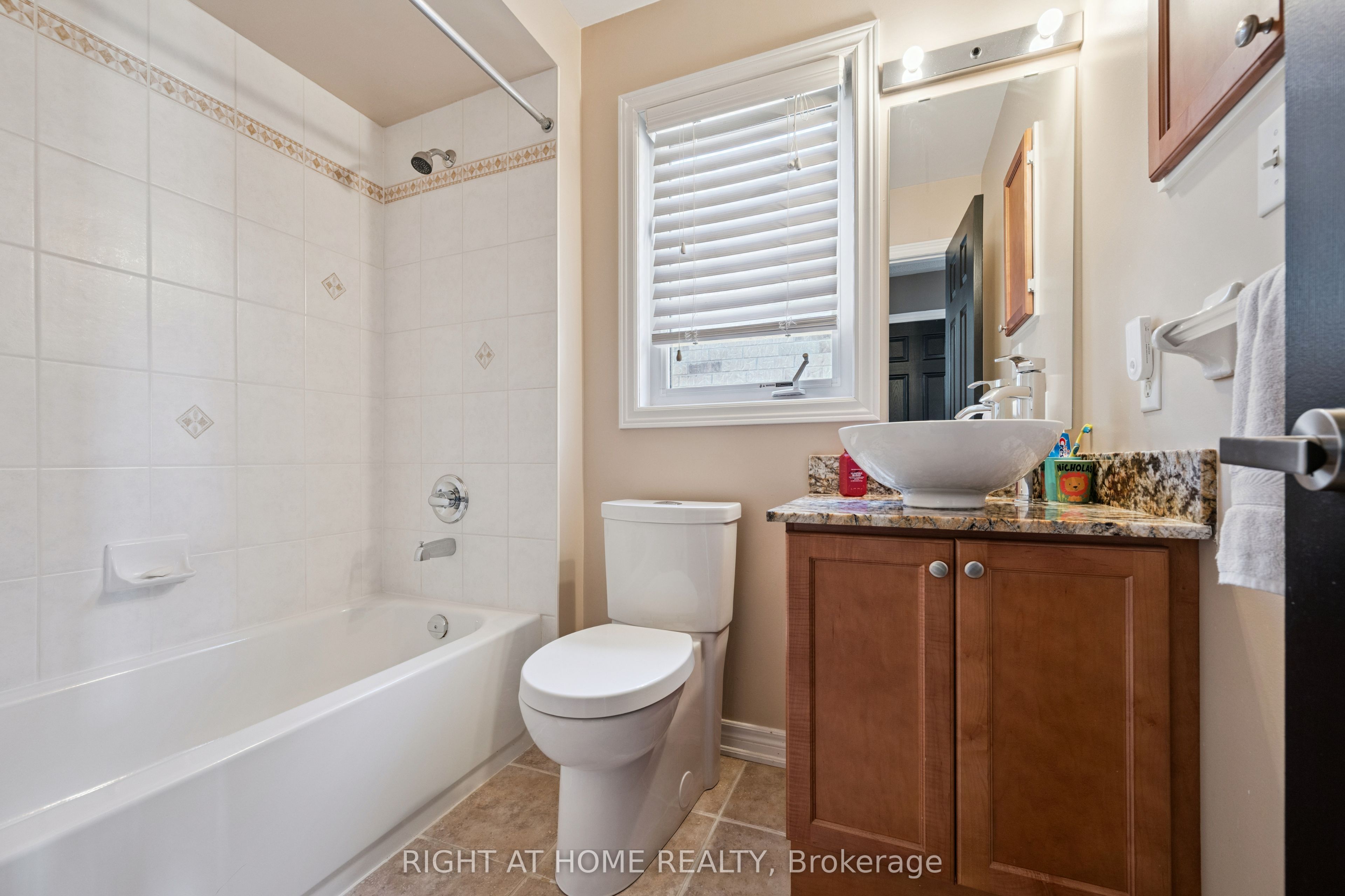 20 Percy Gate Property Photo 40