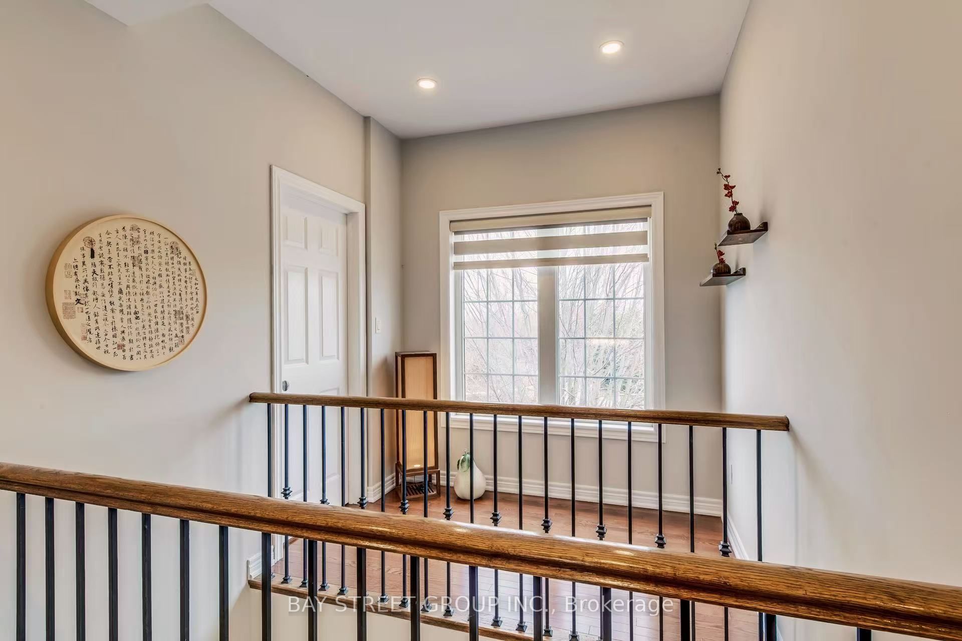 1087 Kestell Boulevard N Property Photo 23