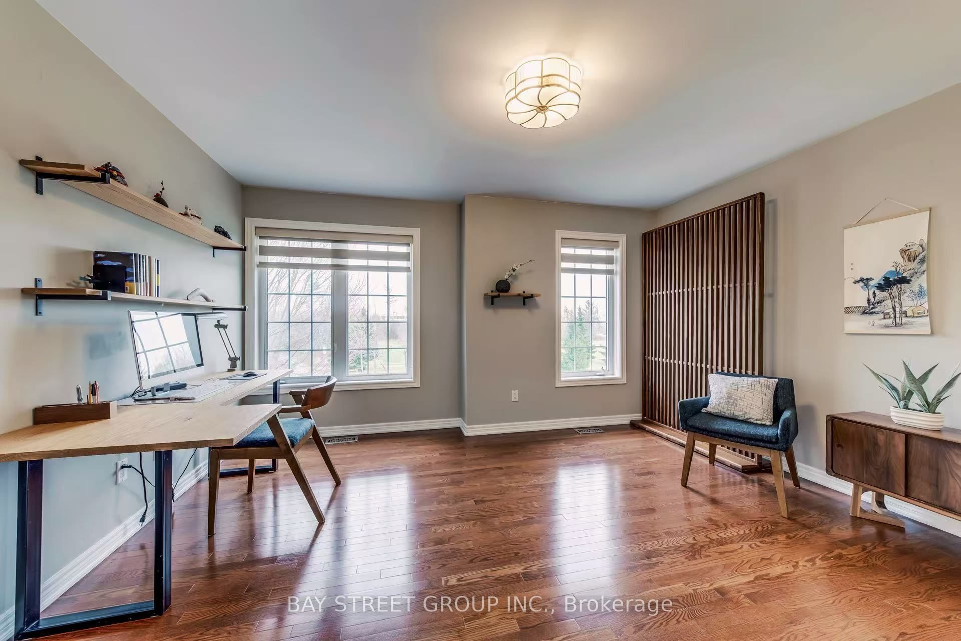1087 Kestell Boulevard N Property Photo 29