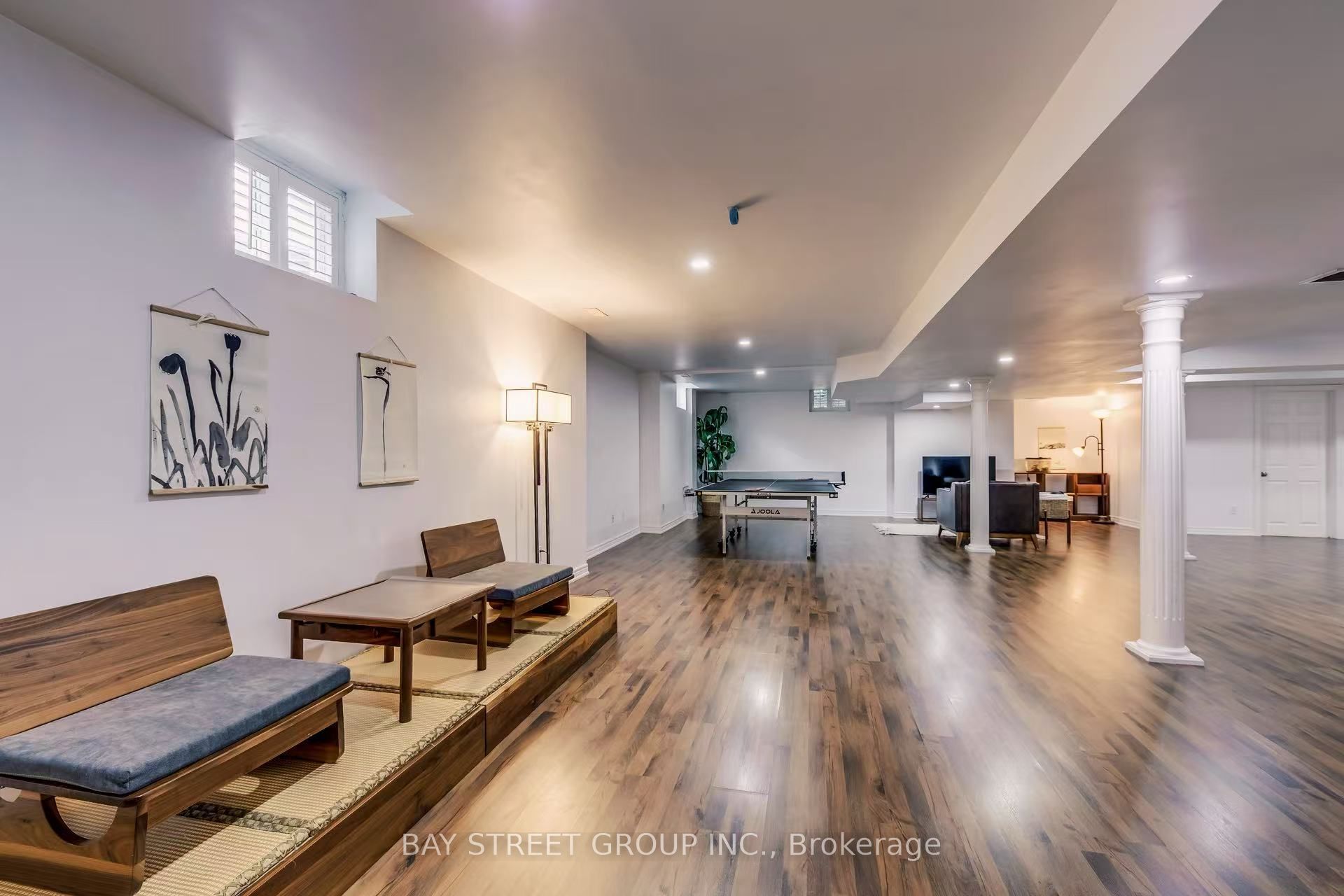 1087 Kestell Boulevard N Property Photo 35