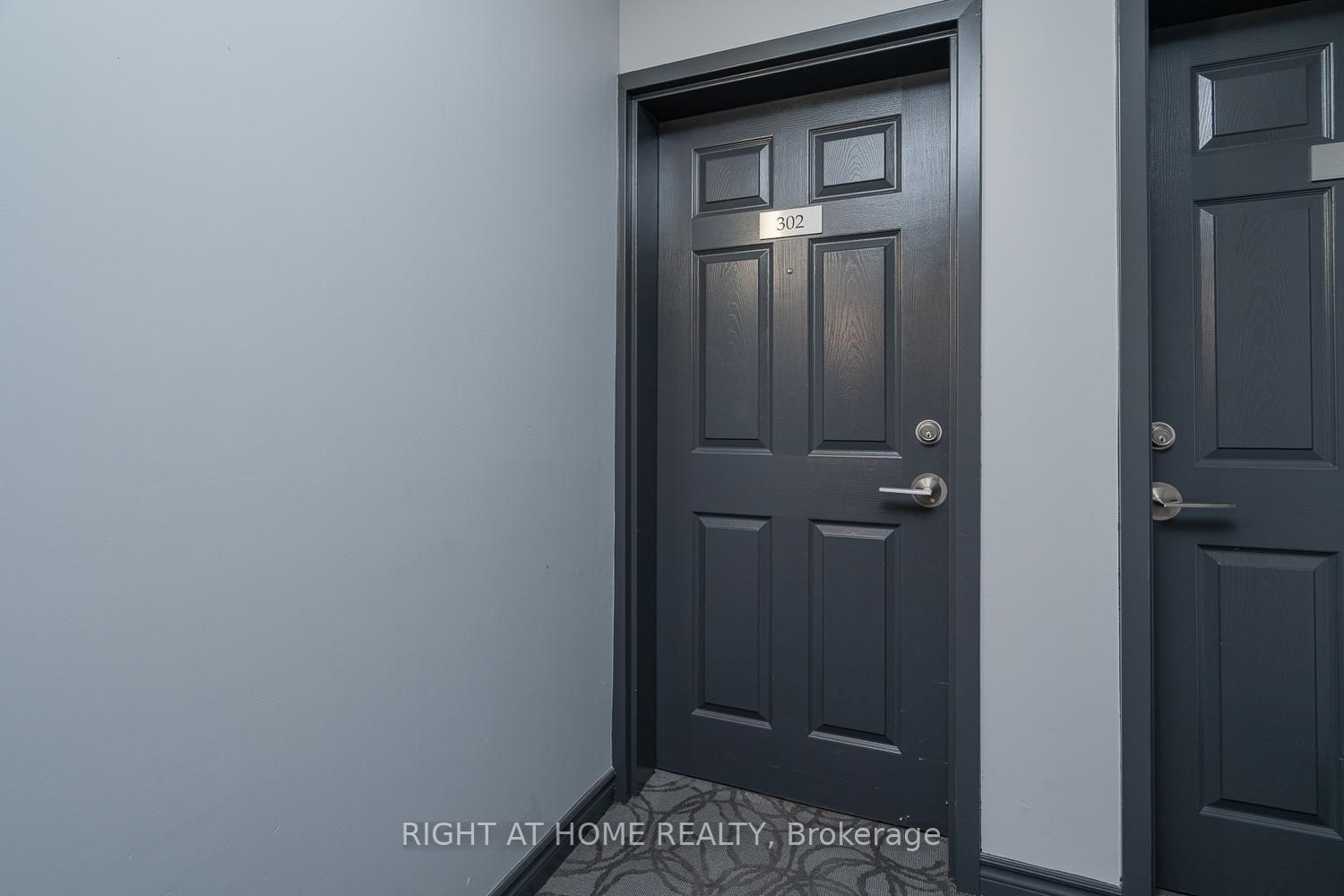 1471 Maple Avenue 302 Property Photo 3
