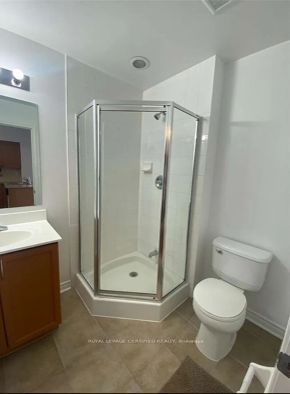 388 Prince Of Wales Drive 1604 Property Photo 8