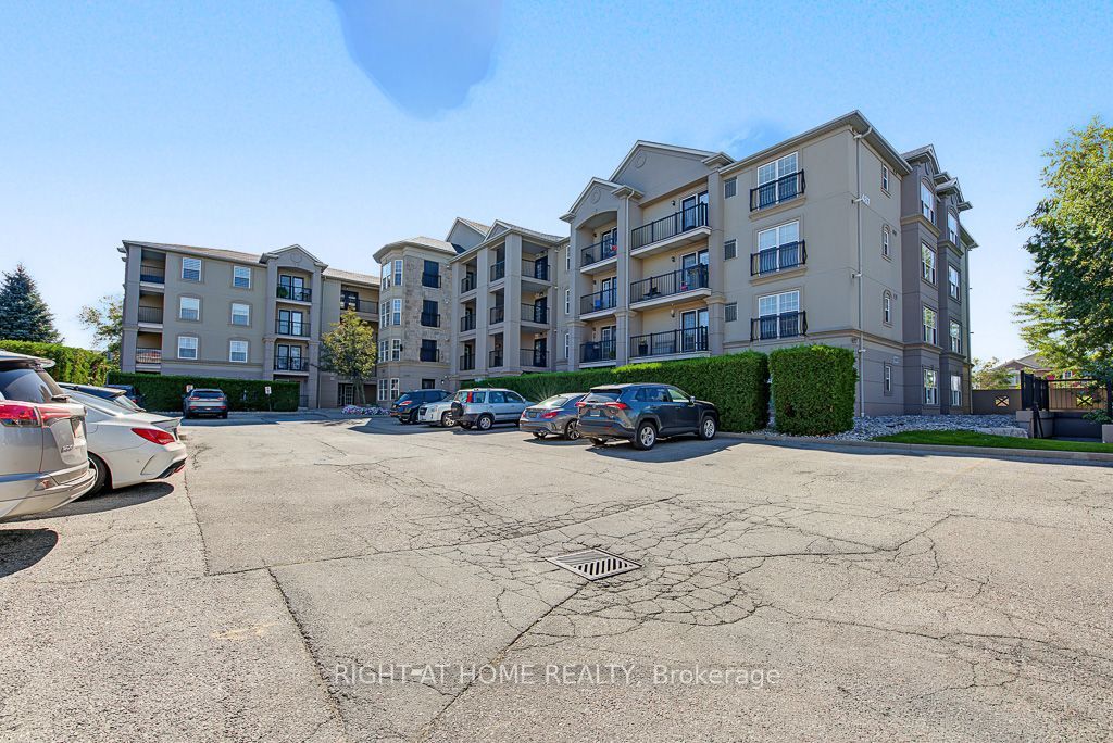 1487 Maple Avenue 401 Property Photo 2