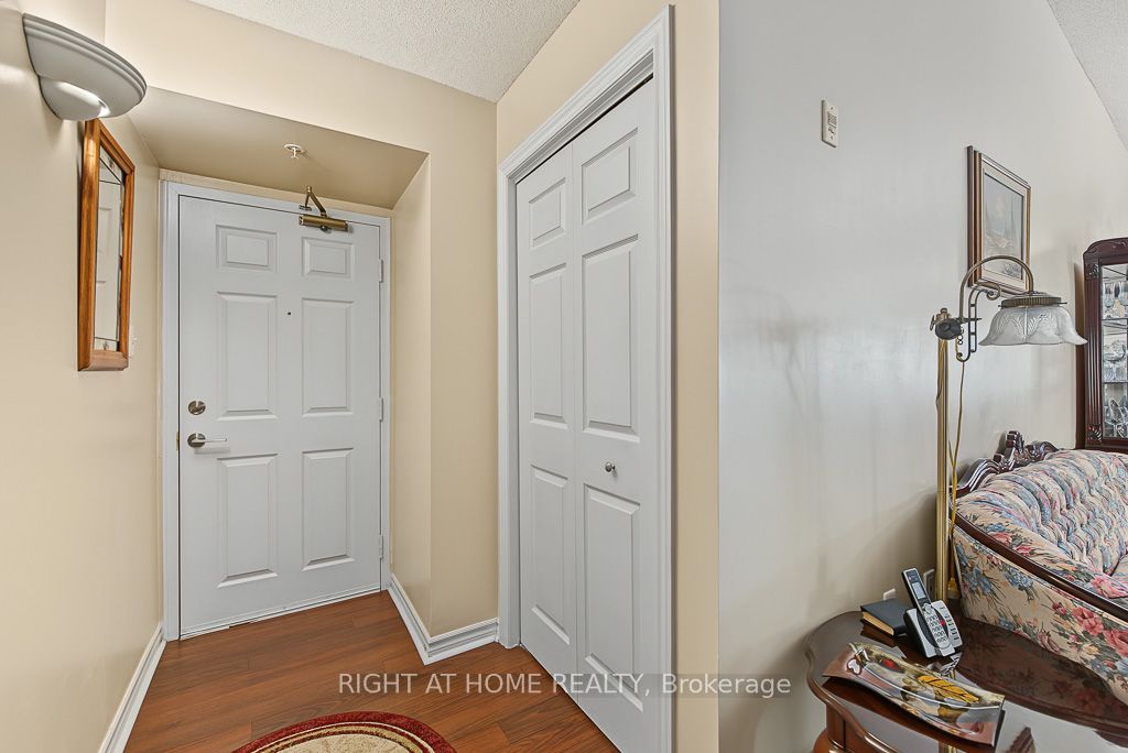 1487 Maple Avenue 401 Property Photo 5