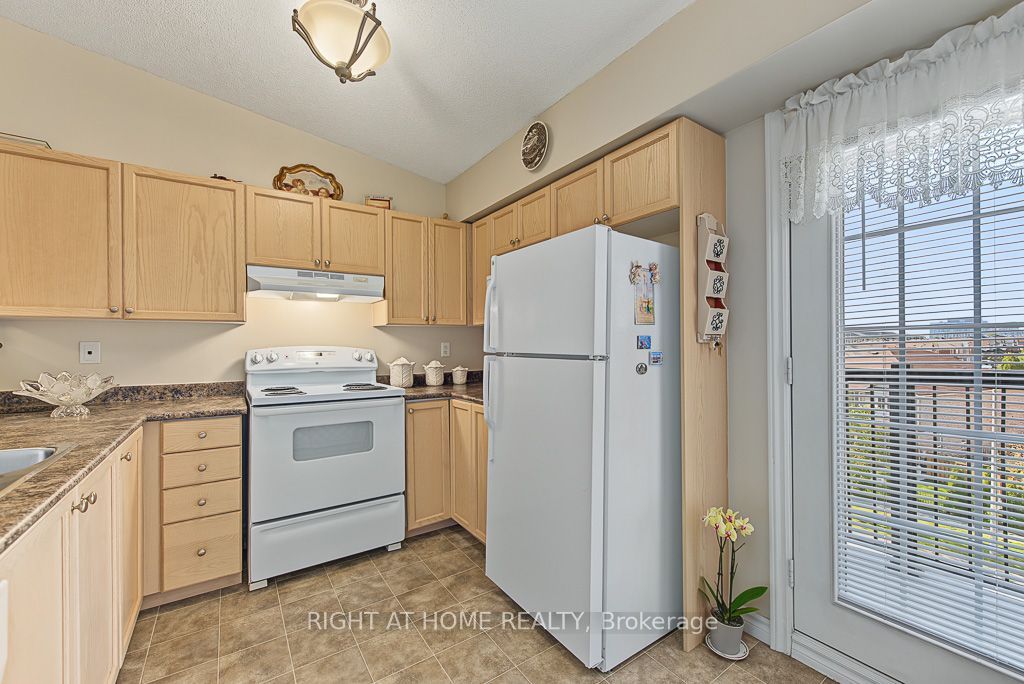 1487 Maple Avenue 401 Property Photo 12