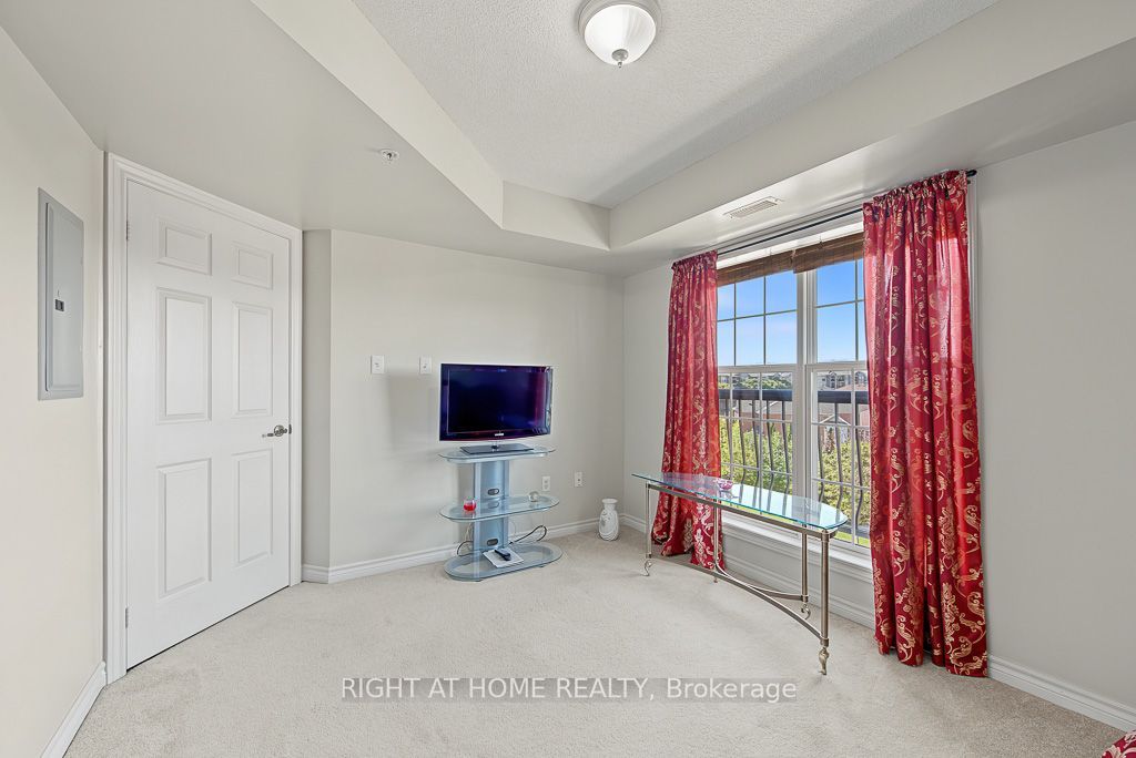 1487 Maple Avenue 401 Property Photo 16