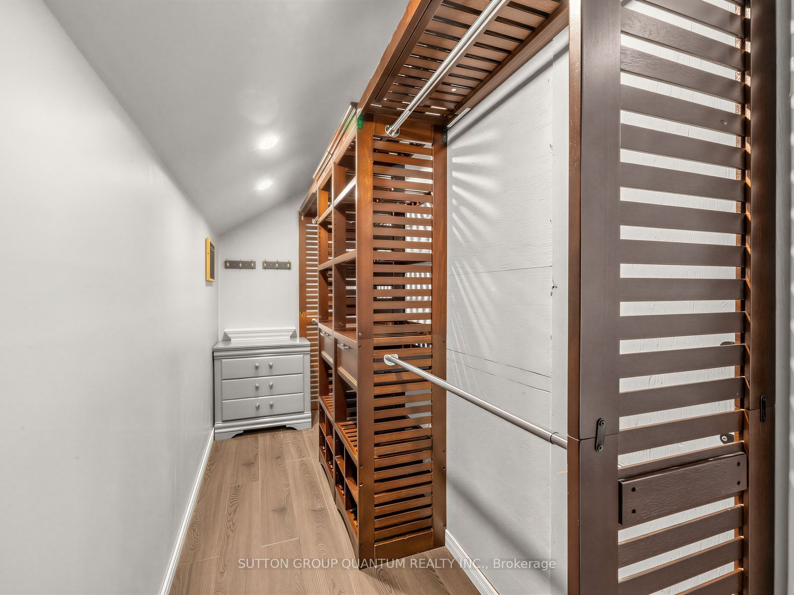 236 Randall Street Property Photo 30