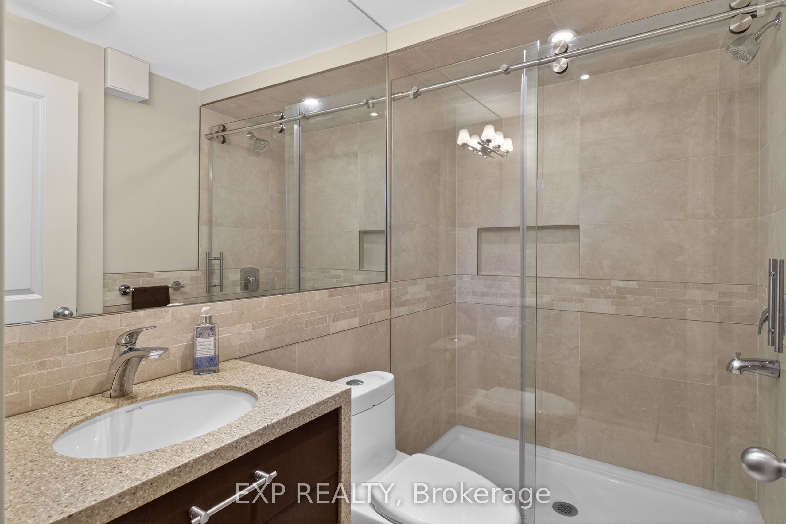 1347 Brookstar Drive Property Photo 43