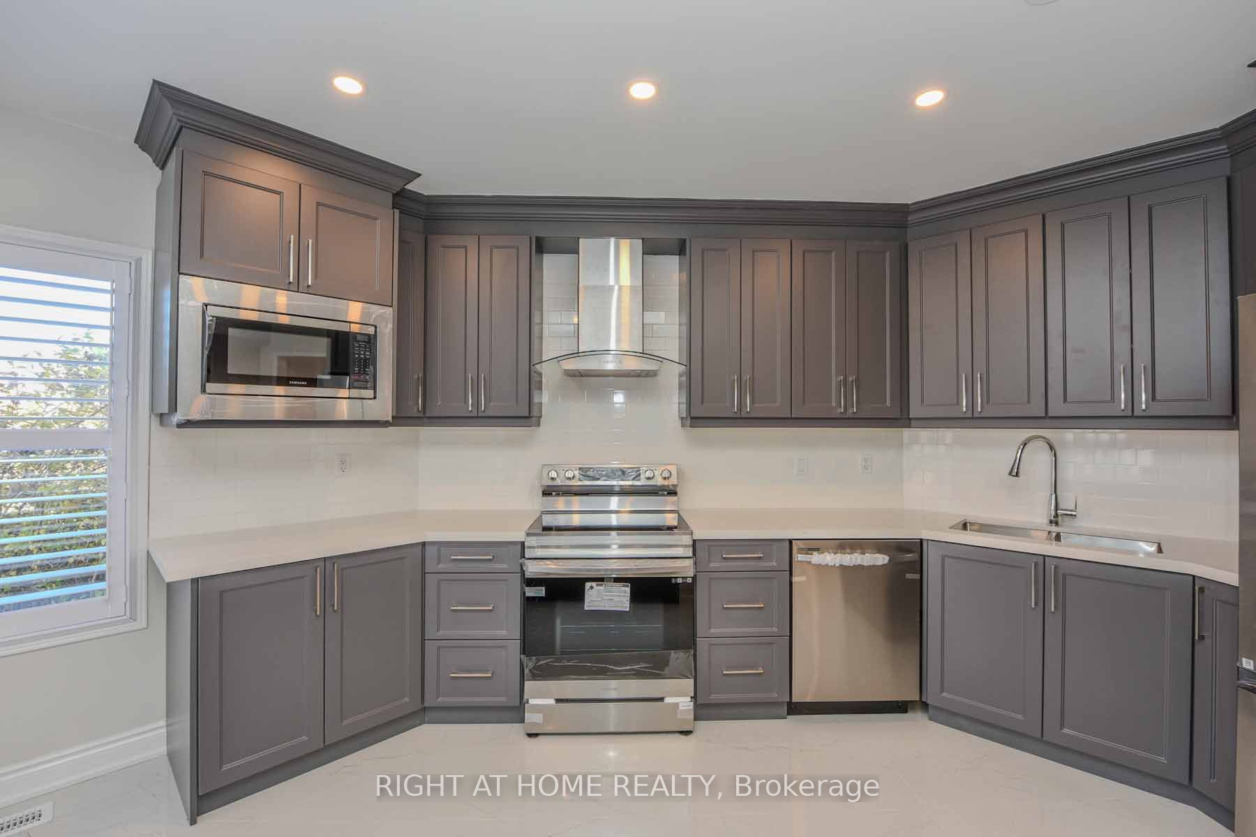 903 Blyleven Boulevard Property Photo 12