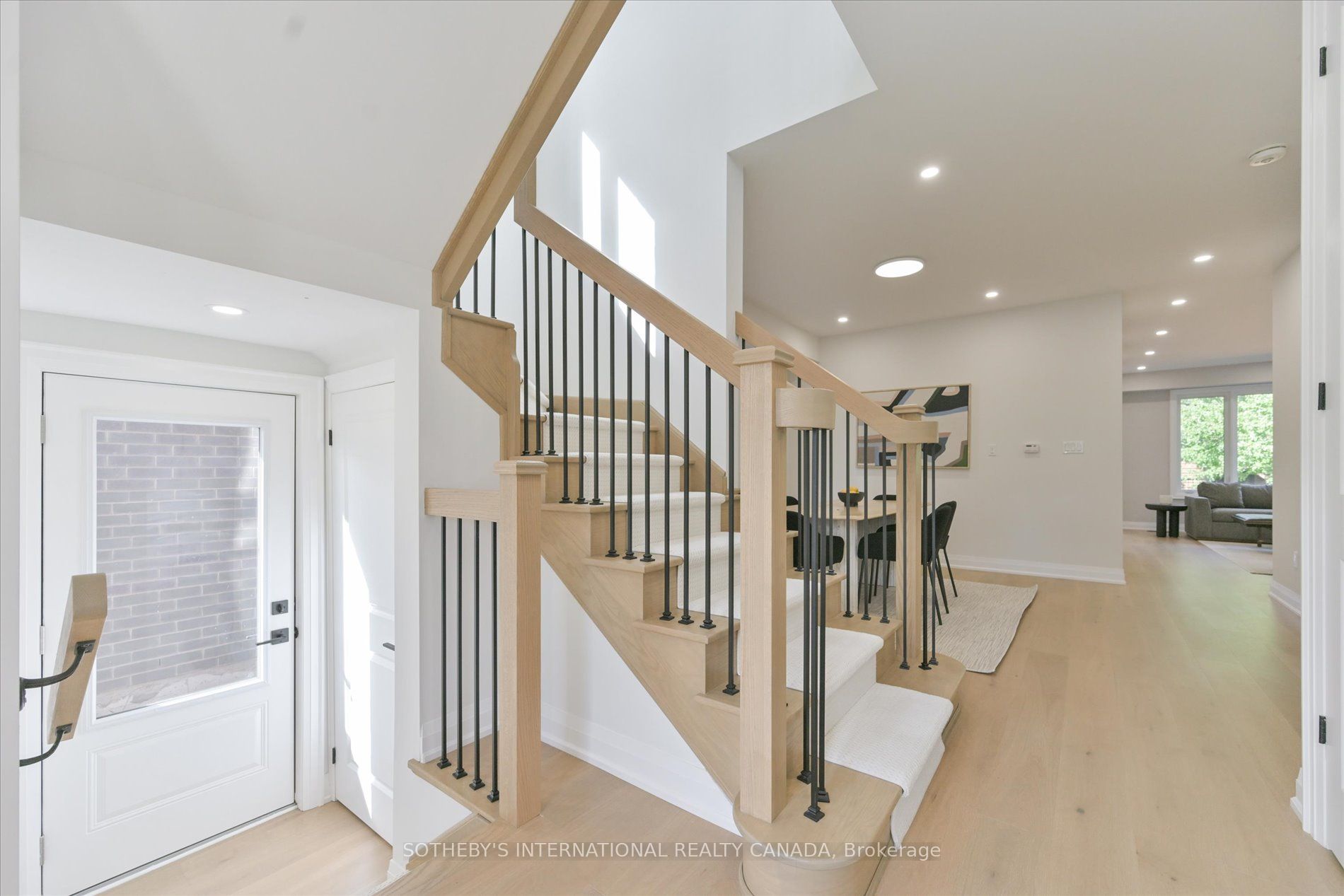 518 Markay Common Property Photo 3