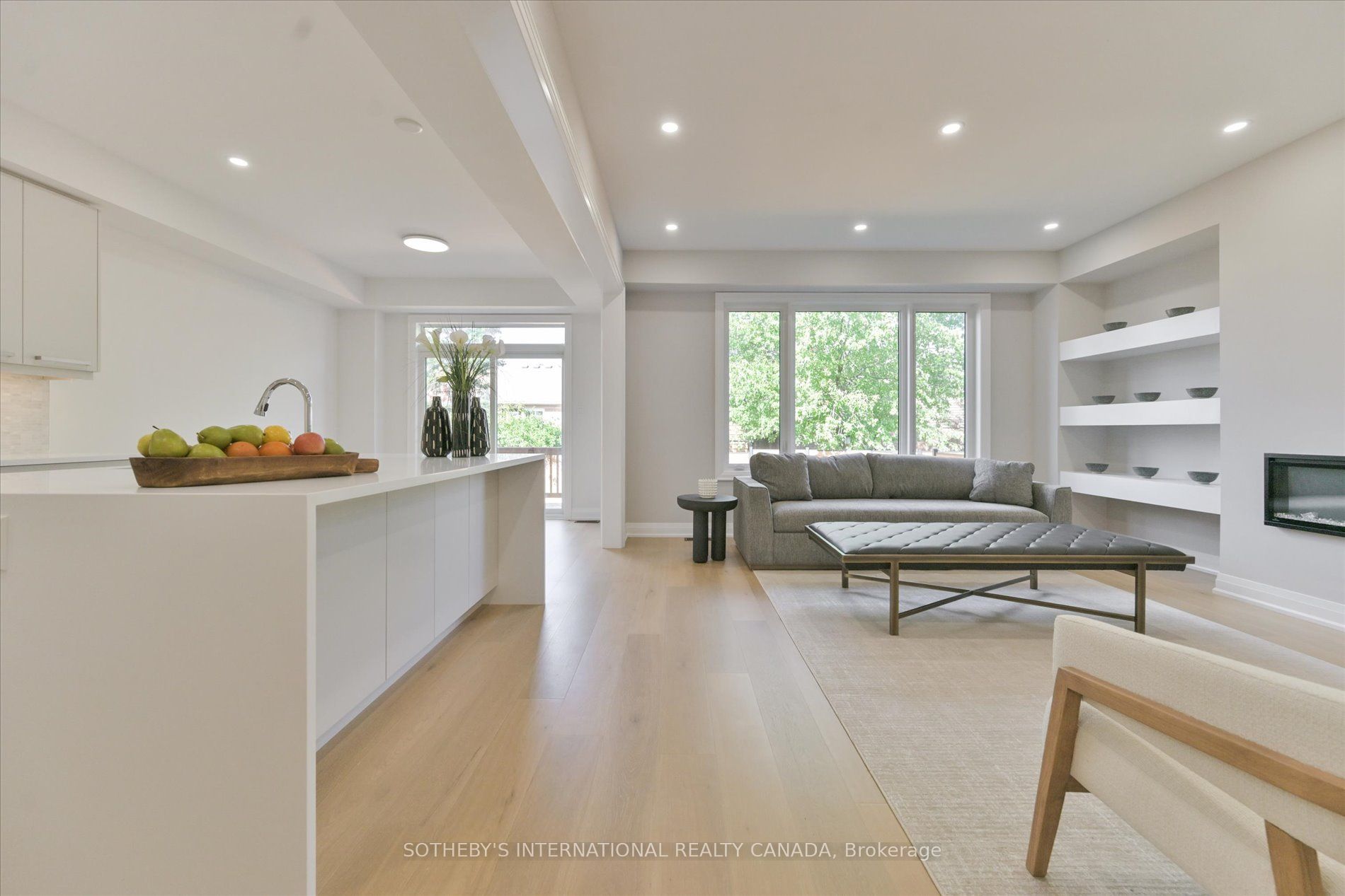 518 Markay Common Property Photo 6