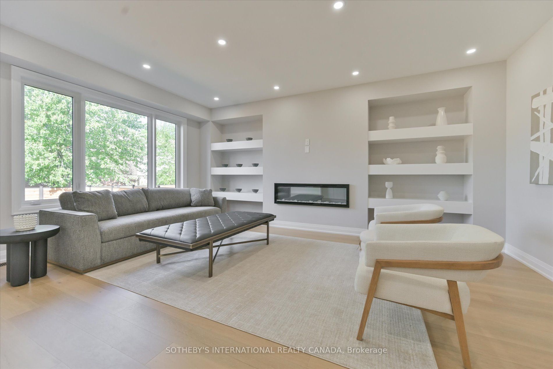 518 Markay Common Property Photo 7