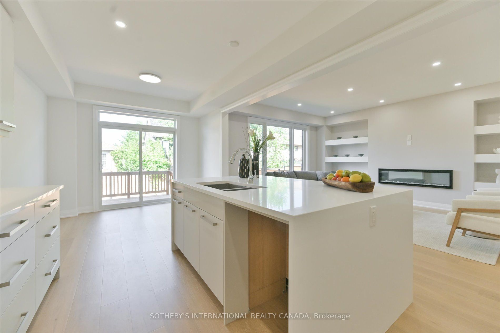 518 Markay Common Property Photo 15