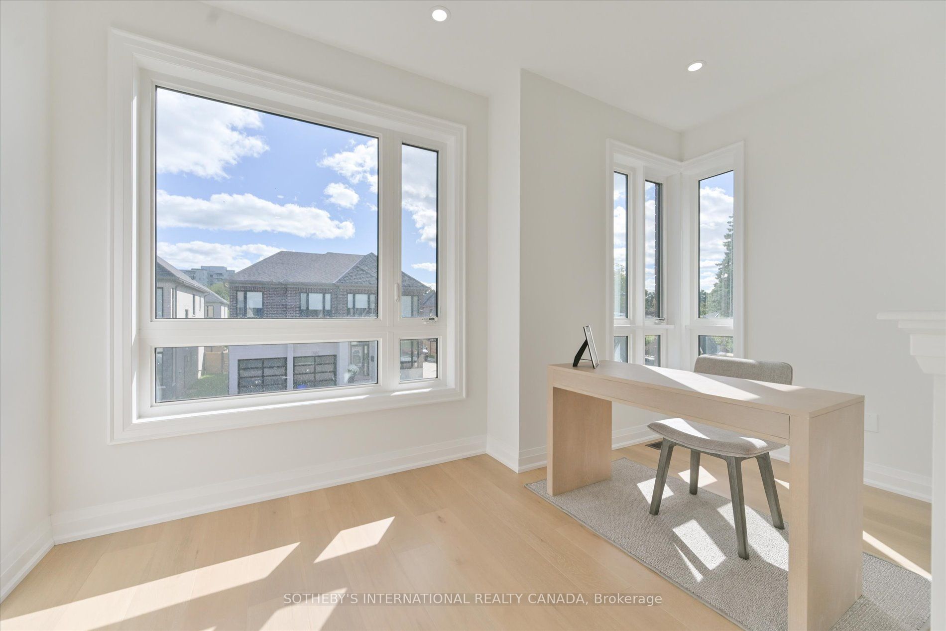518 Markay Common Property Photo 18