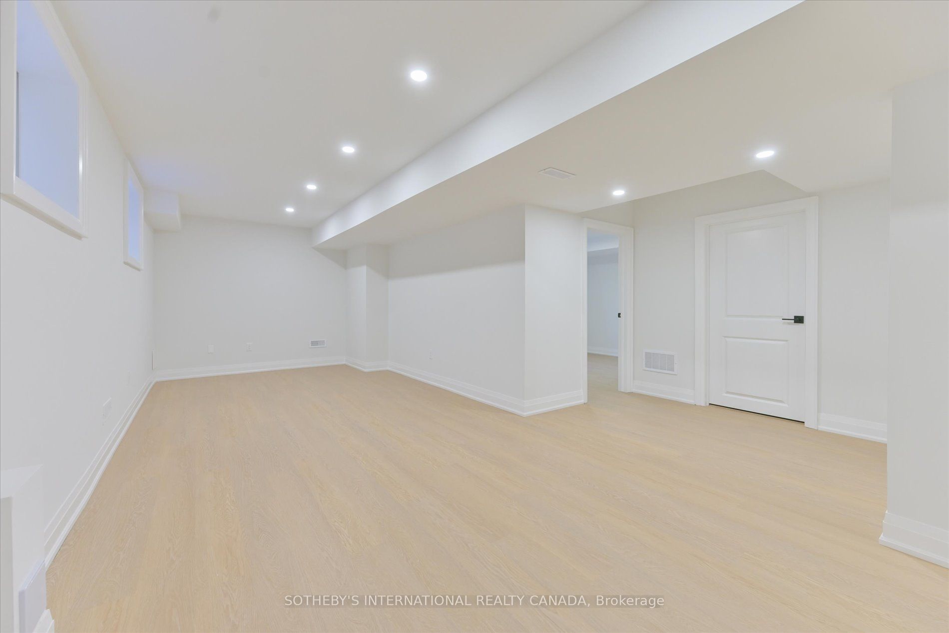 518 Markay Common Property Photo 27