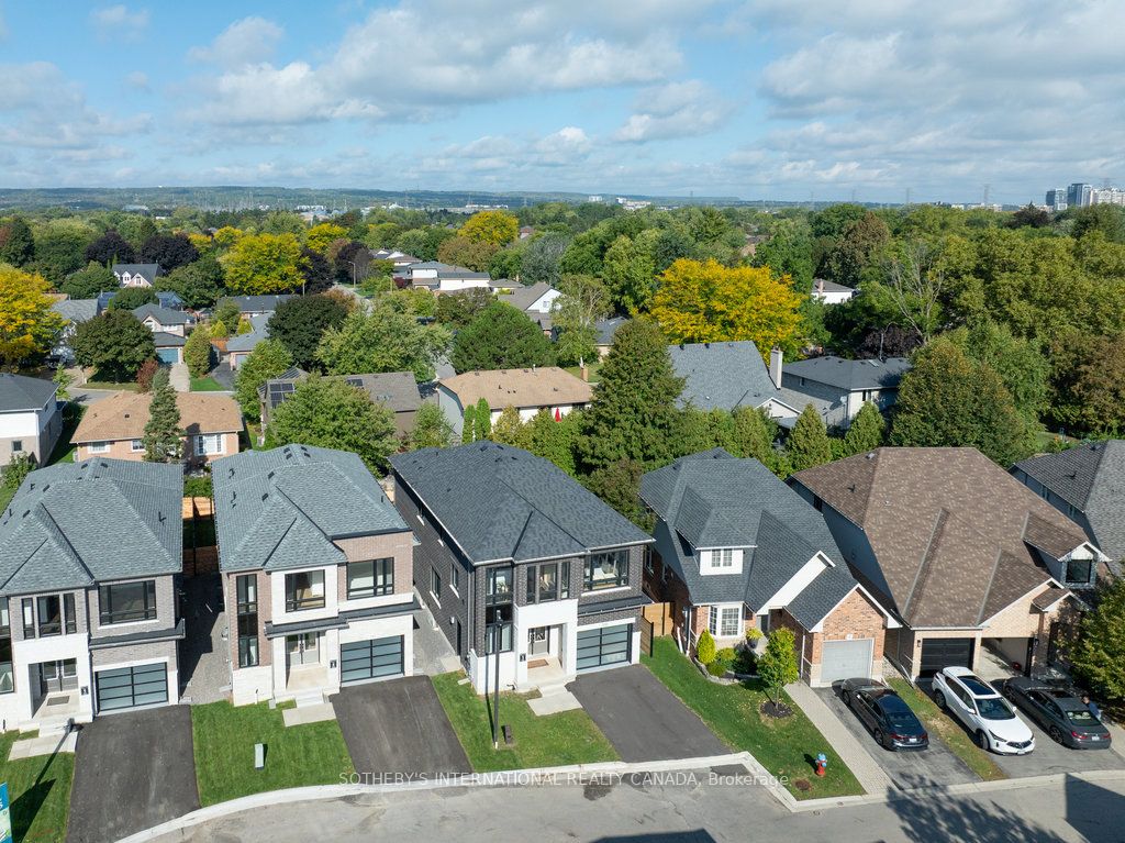 518 Markay Common Property Photo 35