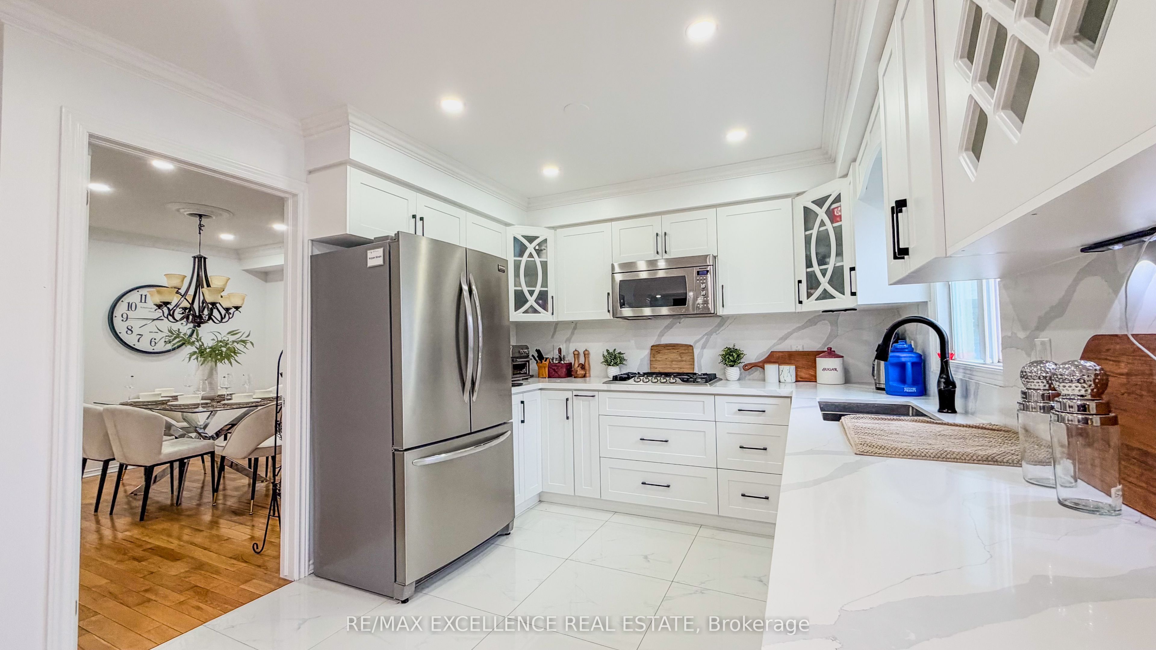 303 Hickory Circle Property Photo 13