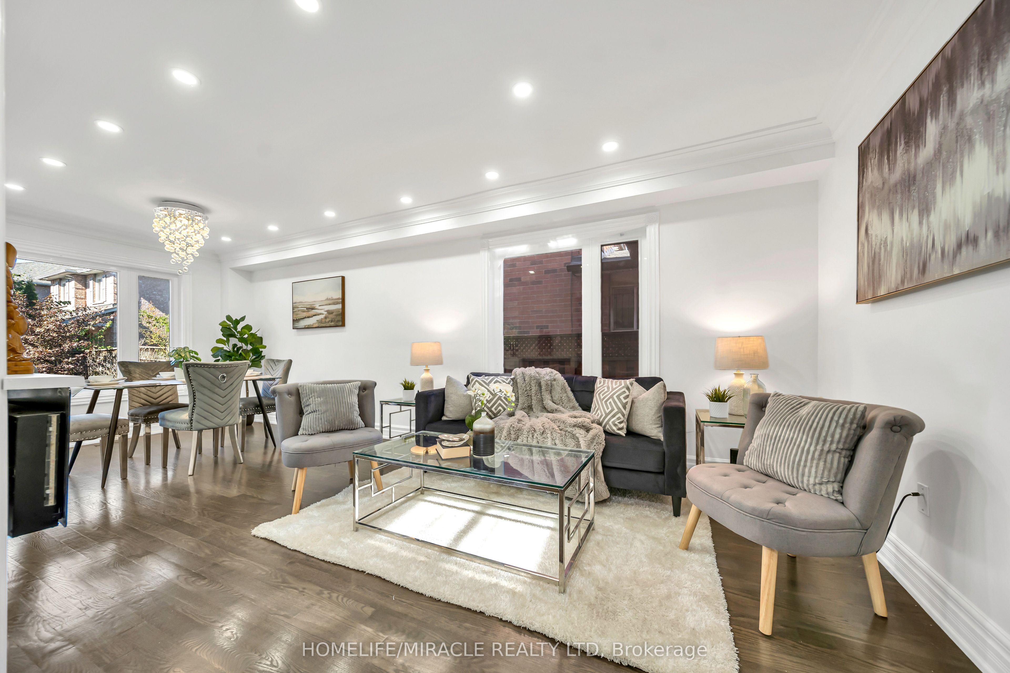 469 Fothergill Boulevard Property Photo 10
