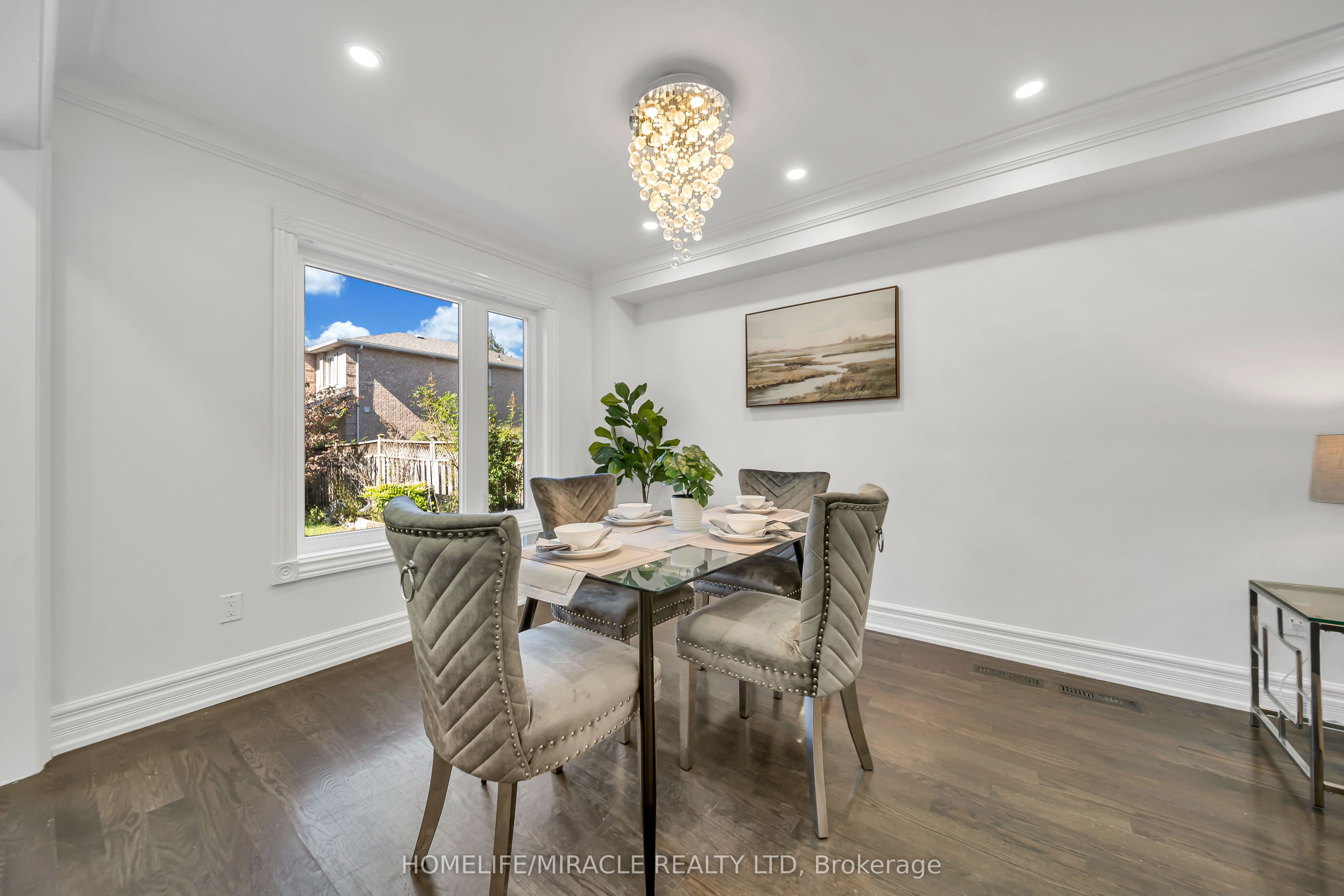 469 Fothergill Boulevard Property Photo 13