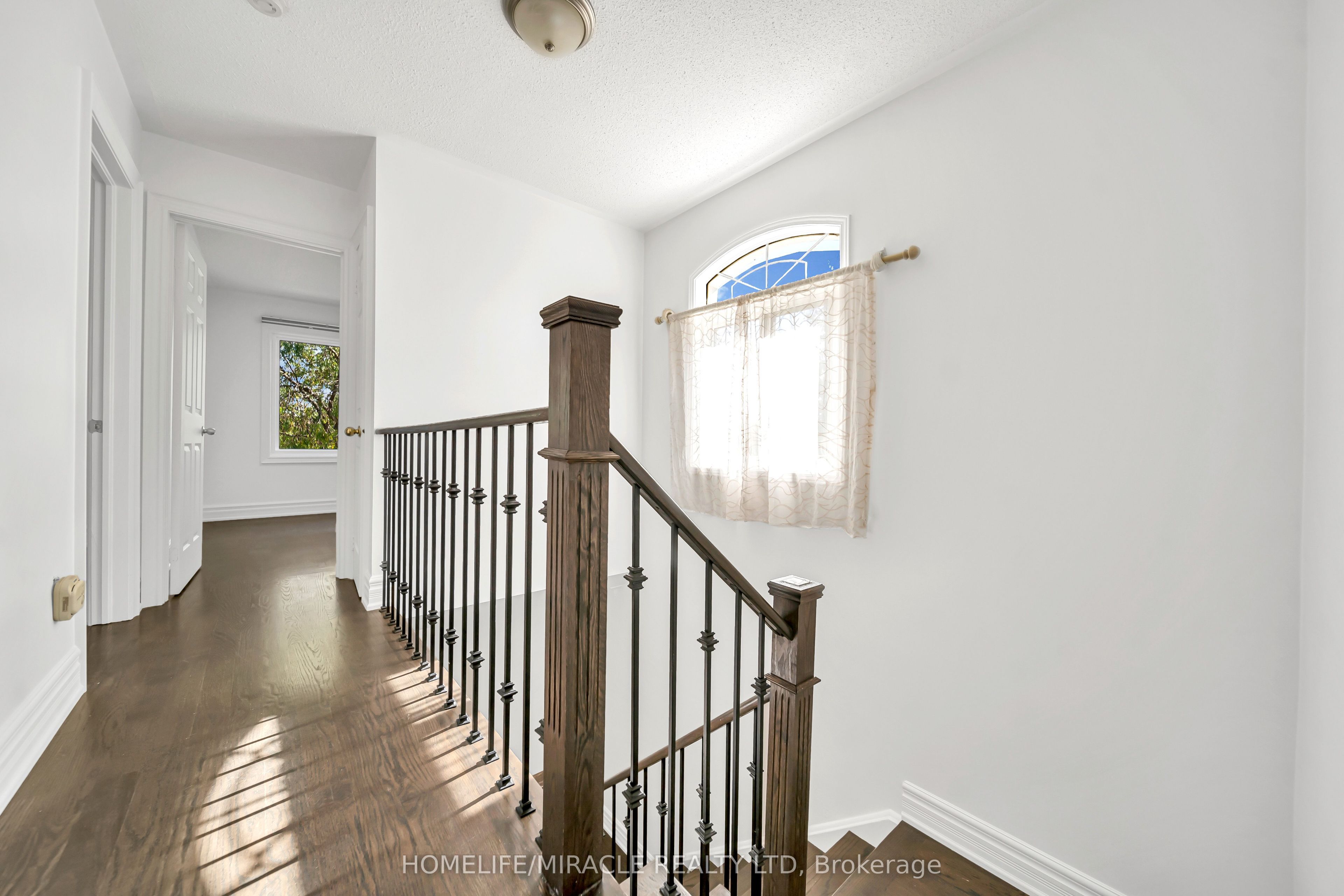 469 Fothergill Boulevard Property Photo 23