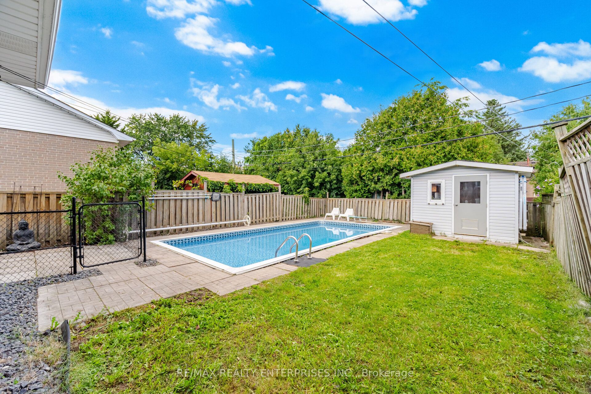1310 Redbank Crescent Property Photo 24