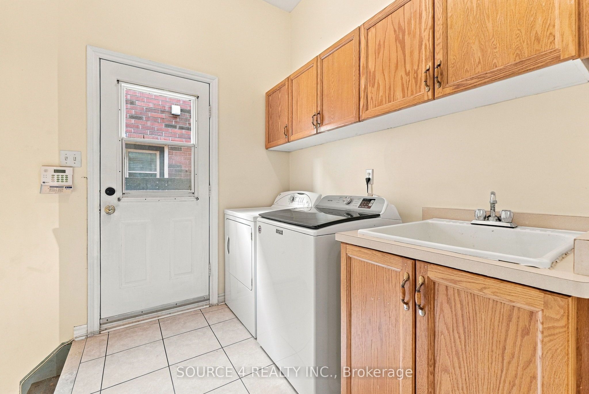 1805 Glenvista Drive Property Photo 21