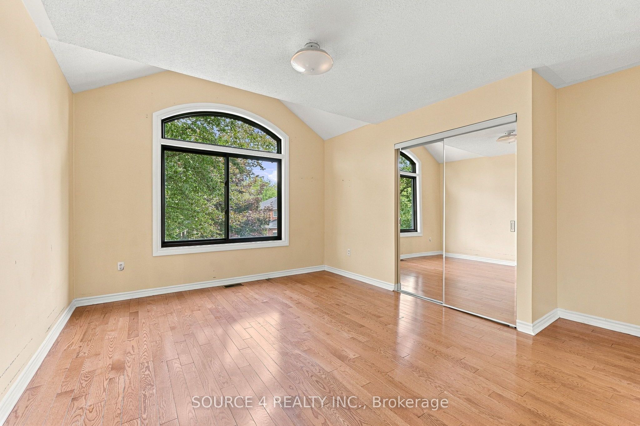 1805 Glenvista Drive Property Photo 36