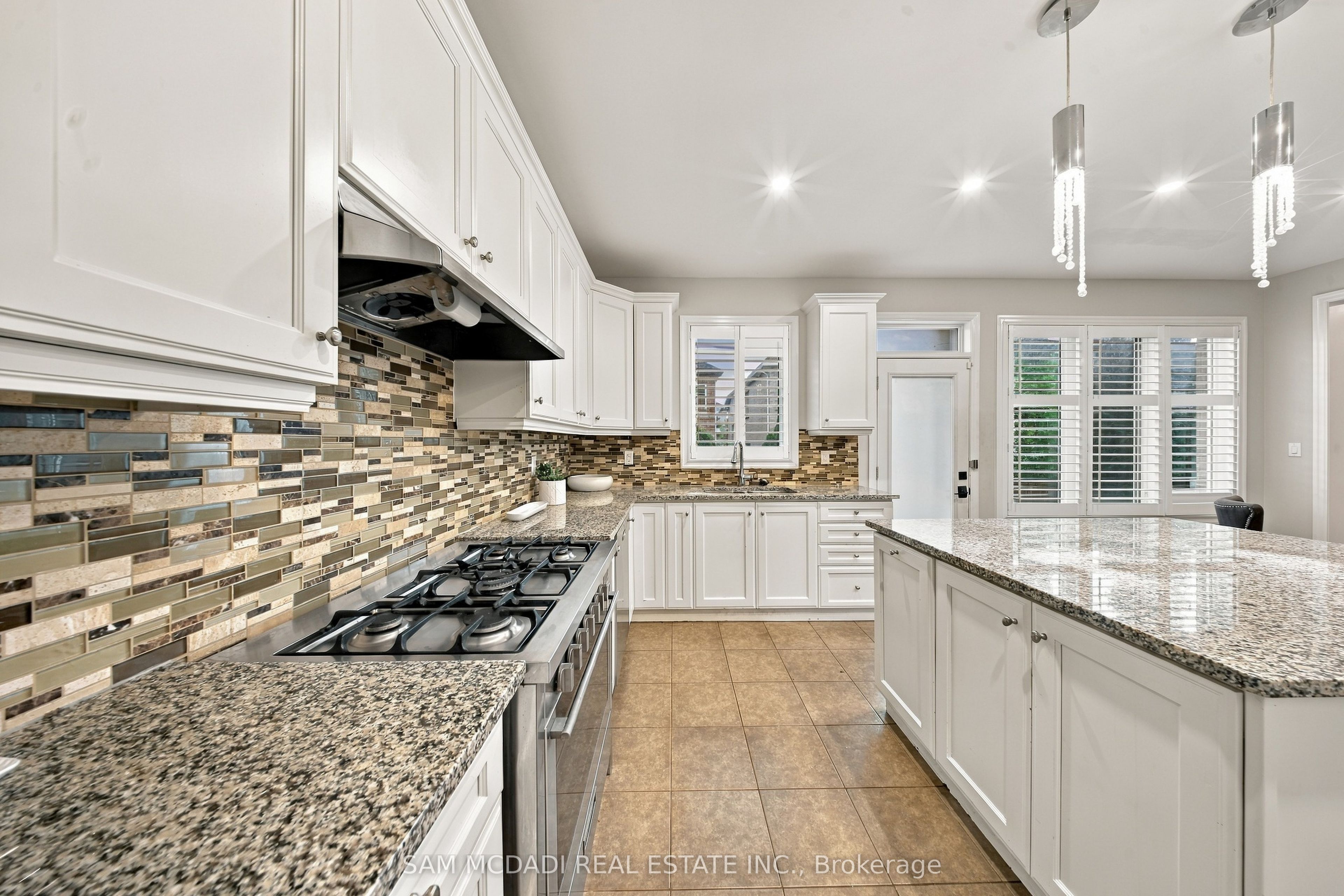 146 Mcwilliams Crescent Property Photo 17