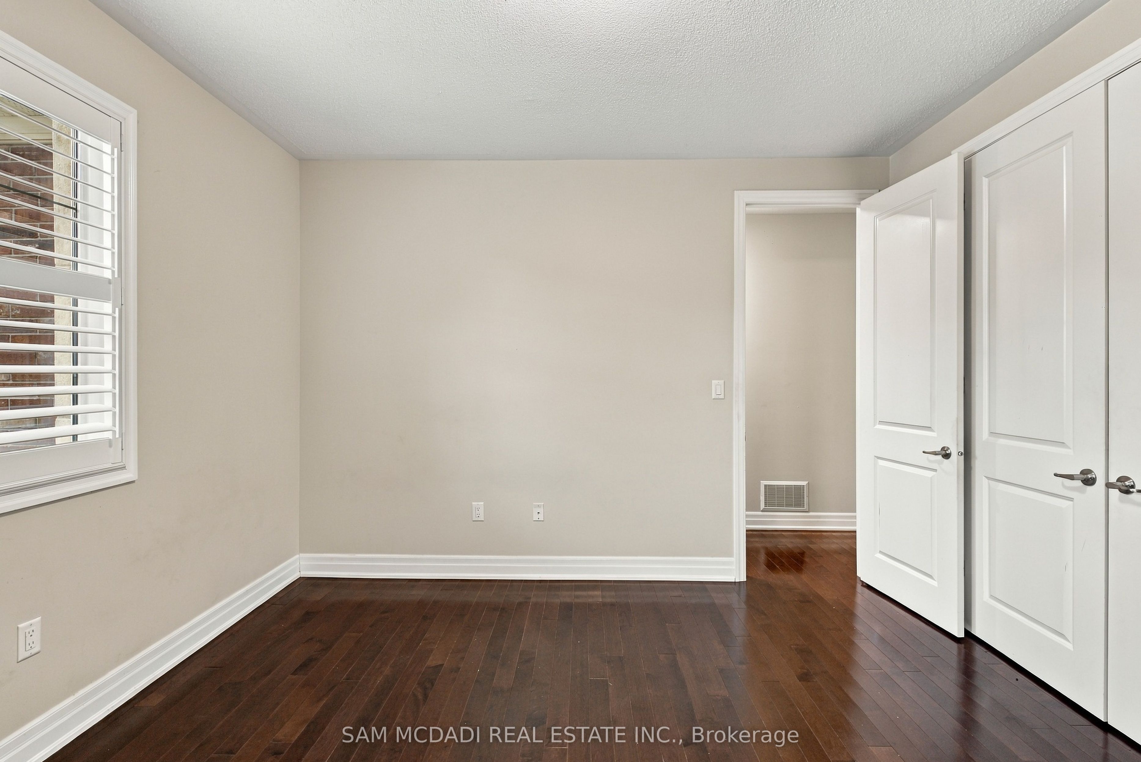 146 Mcwilliams Crescent Property Photo 32