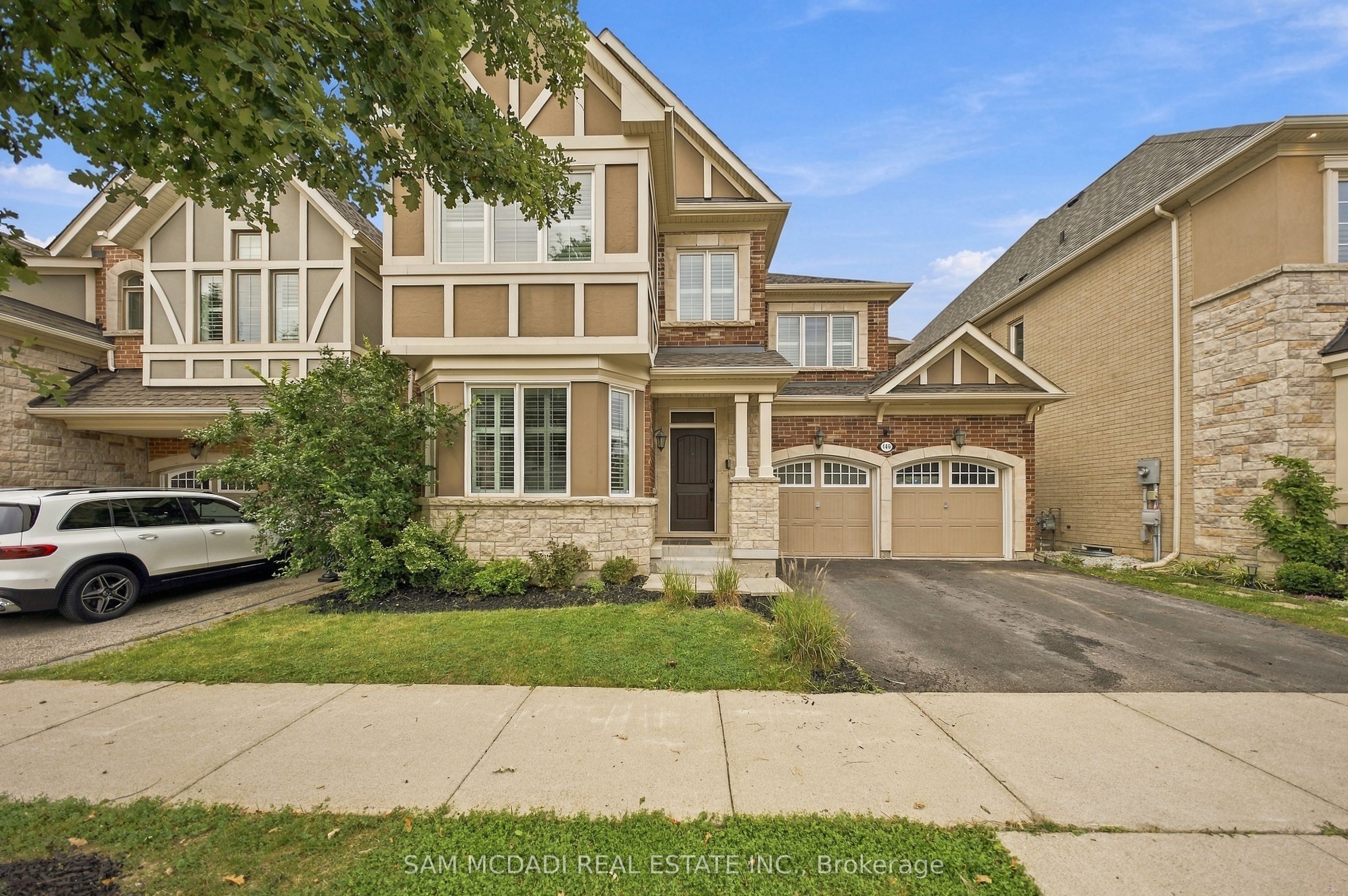 146 Mcwilliams Crescent Property Photo 1