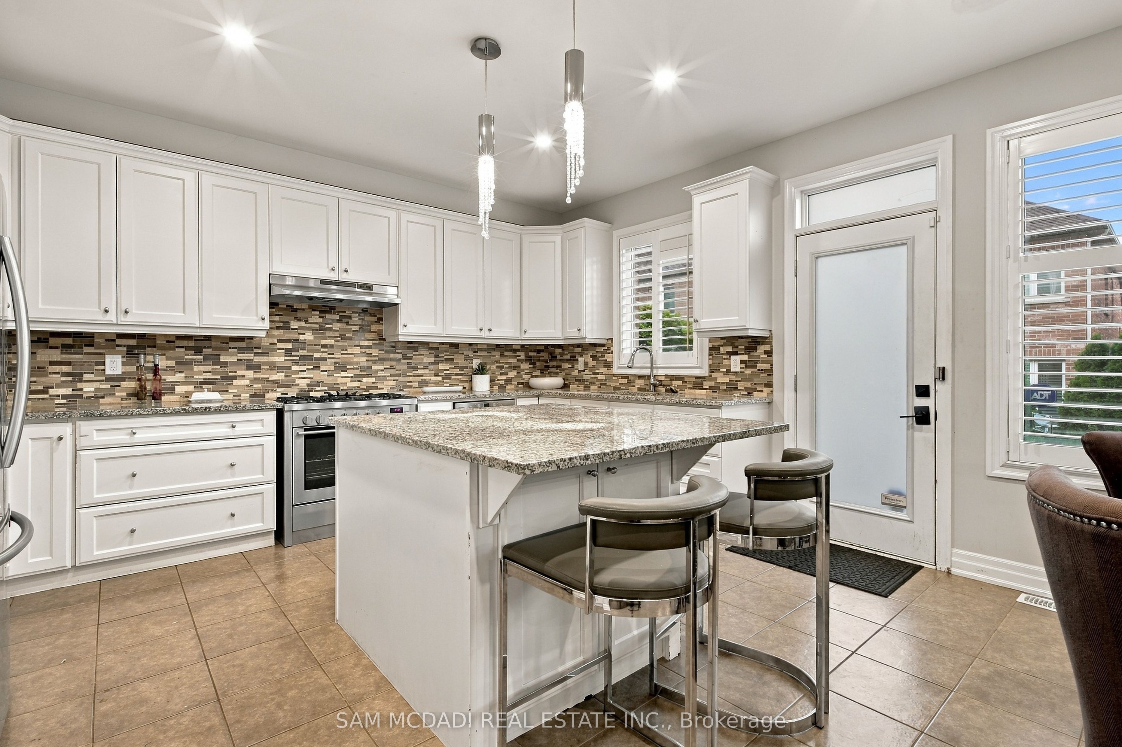 146 Mcwilliams Crescent Property Photo 16