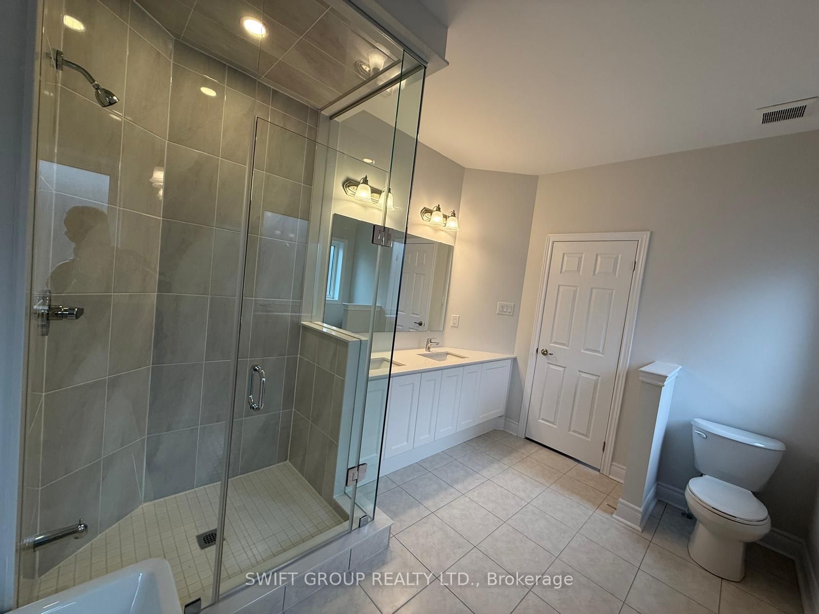 31 Keyworth Crescent Property Photo 25