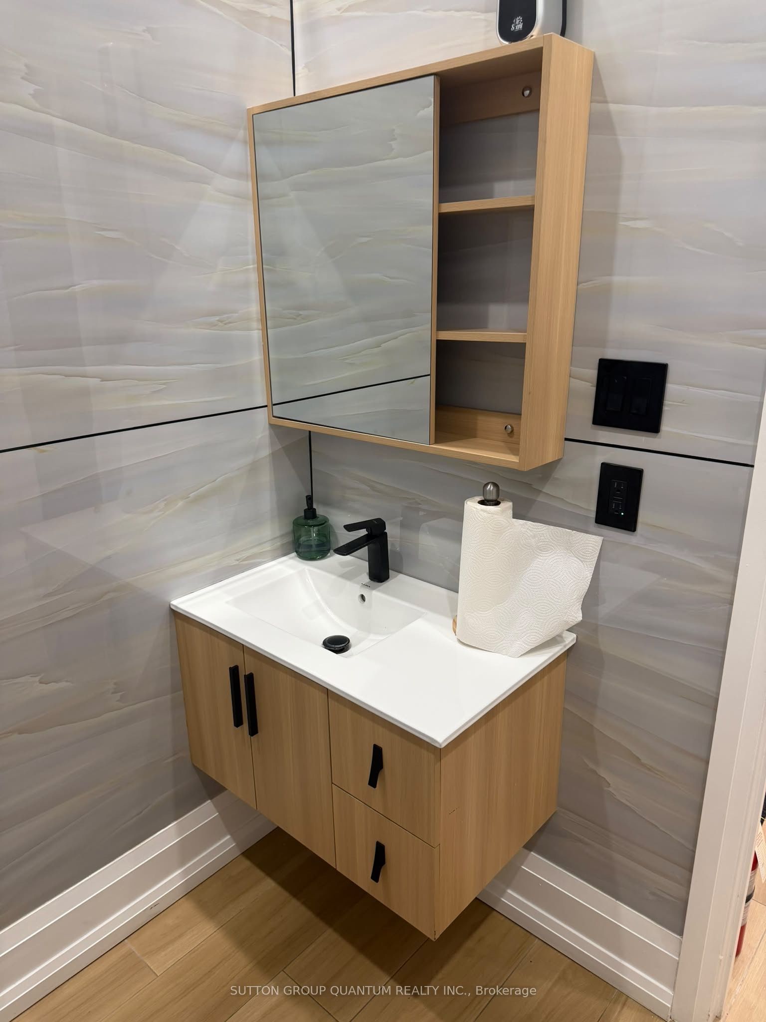 117 Cross Avenue Property Photo 8