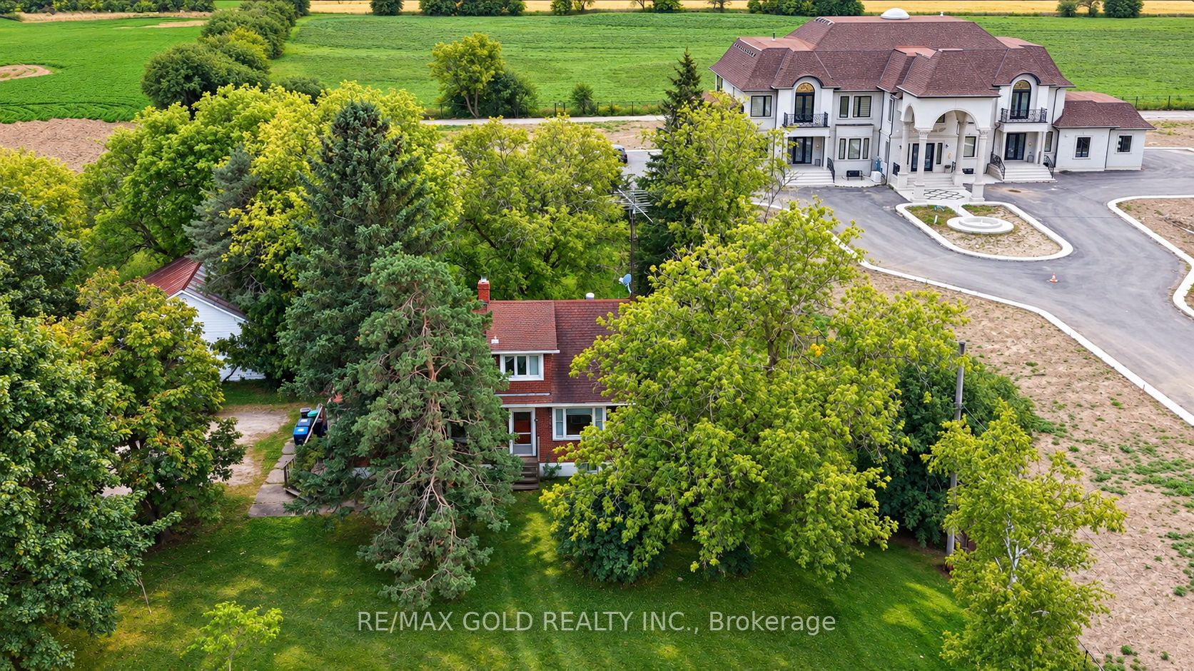 15208 Airport Road Property Photo 6