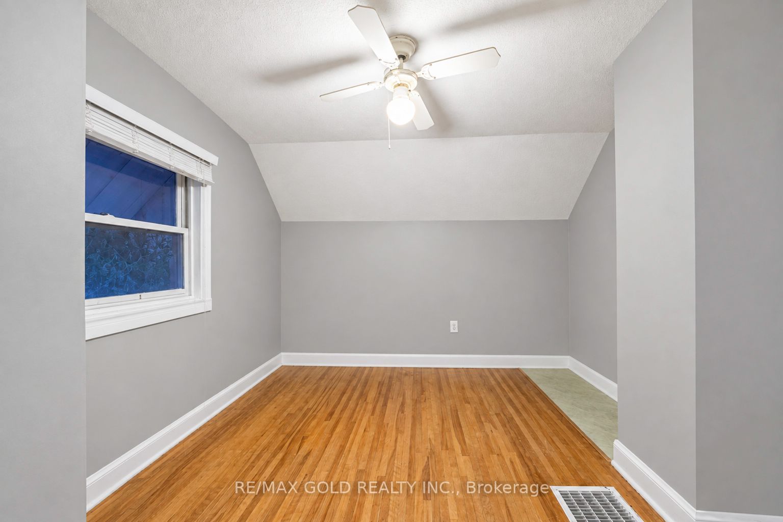 15208 Airport Road Property Photo 18