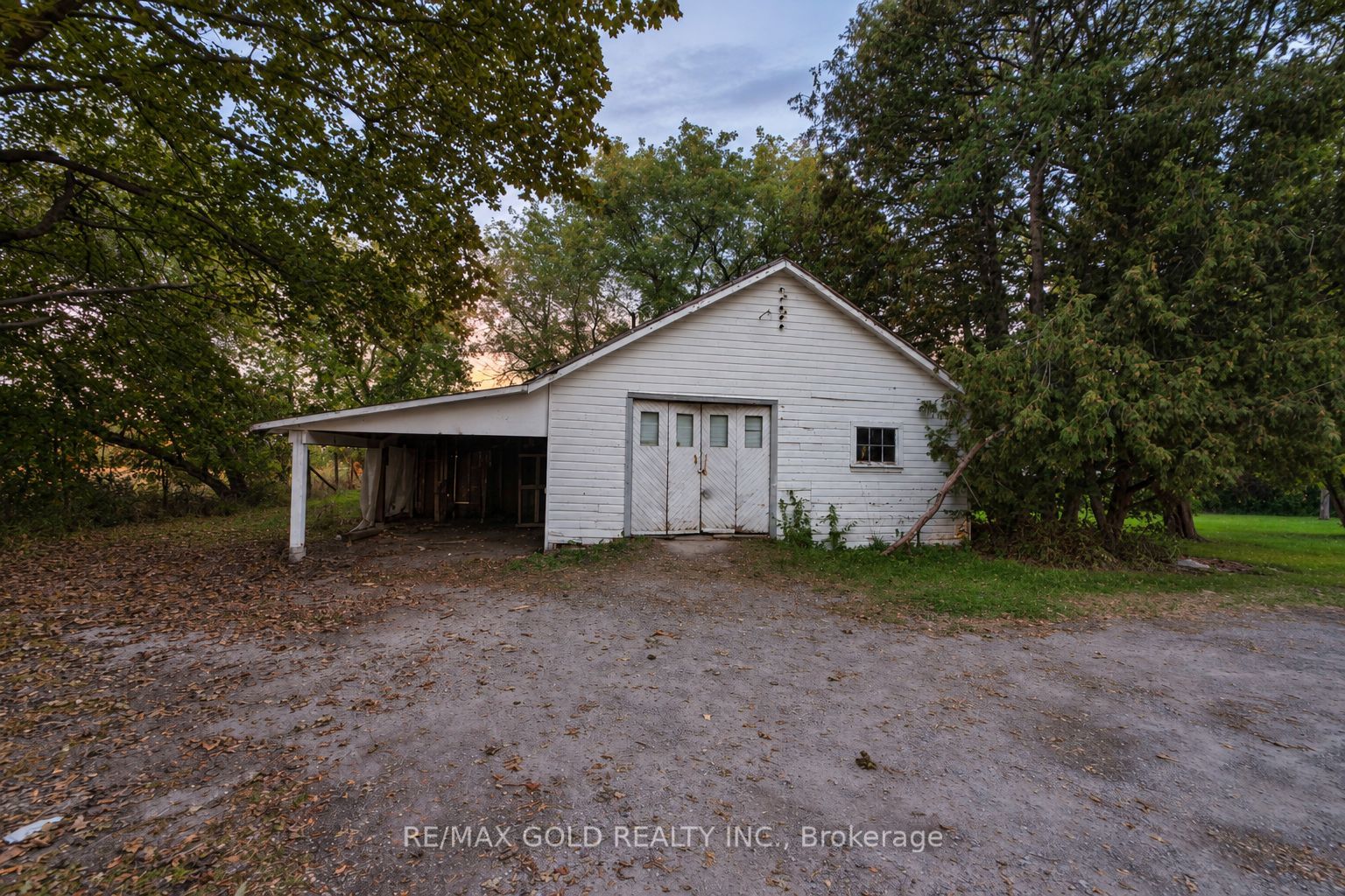 15208 Airport Road Property Photo 19