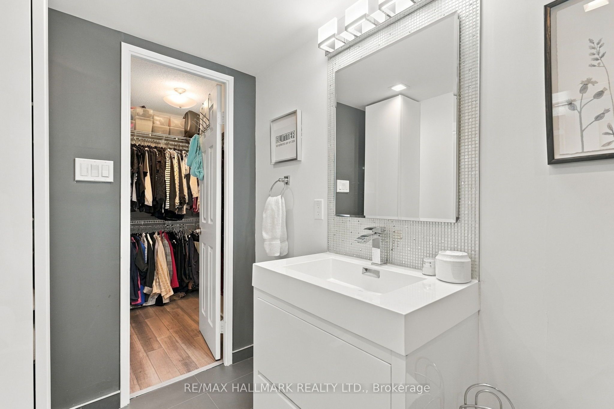 1485 Lakeshore Road E 903 Property Photo 25