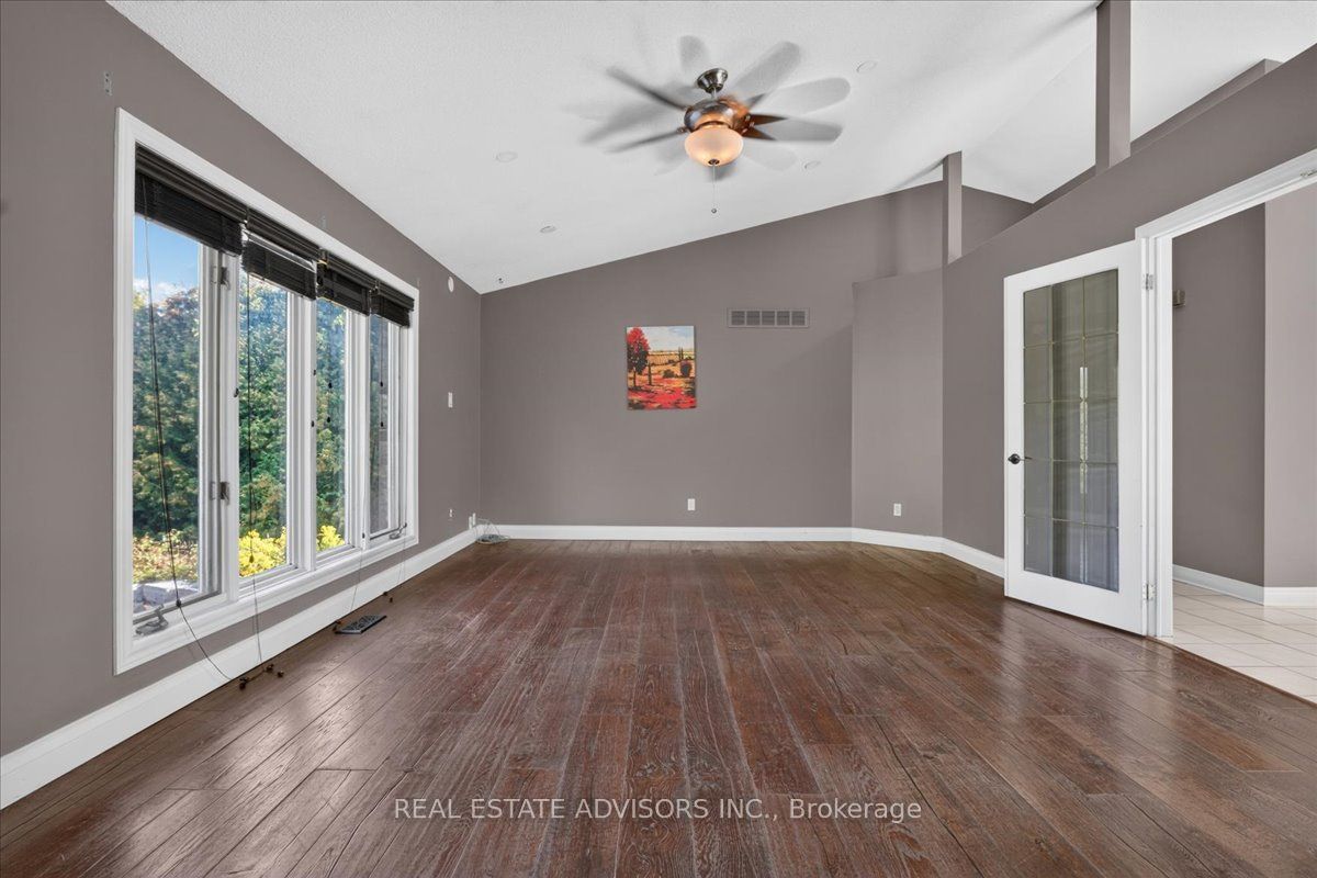 19 Mcconachie Crescent Property Photo 20