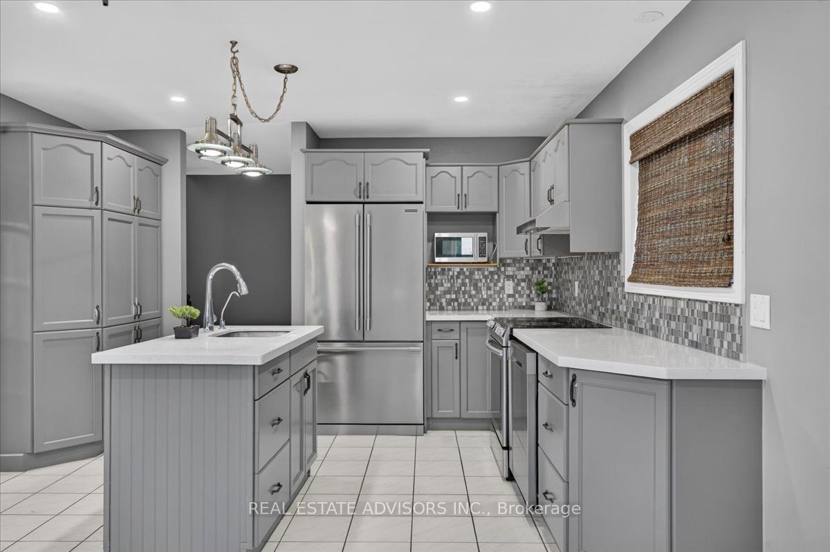 19 Mcconachie Crescent Property Photo 30