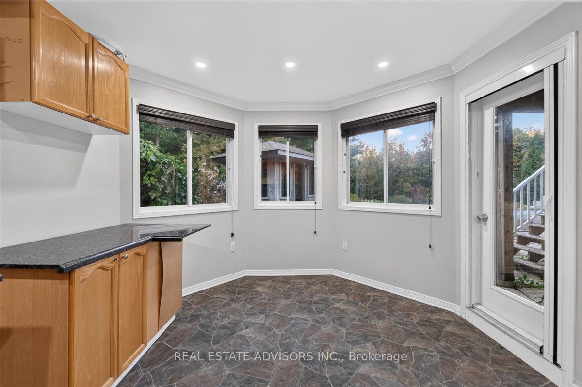 19 Mcconachie Crescent Property Photo 40