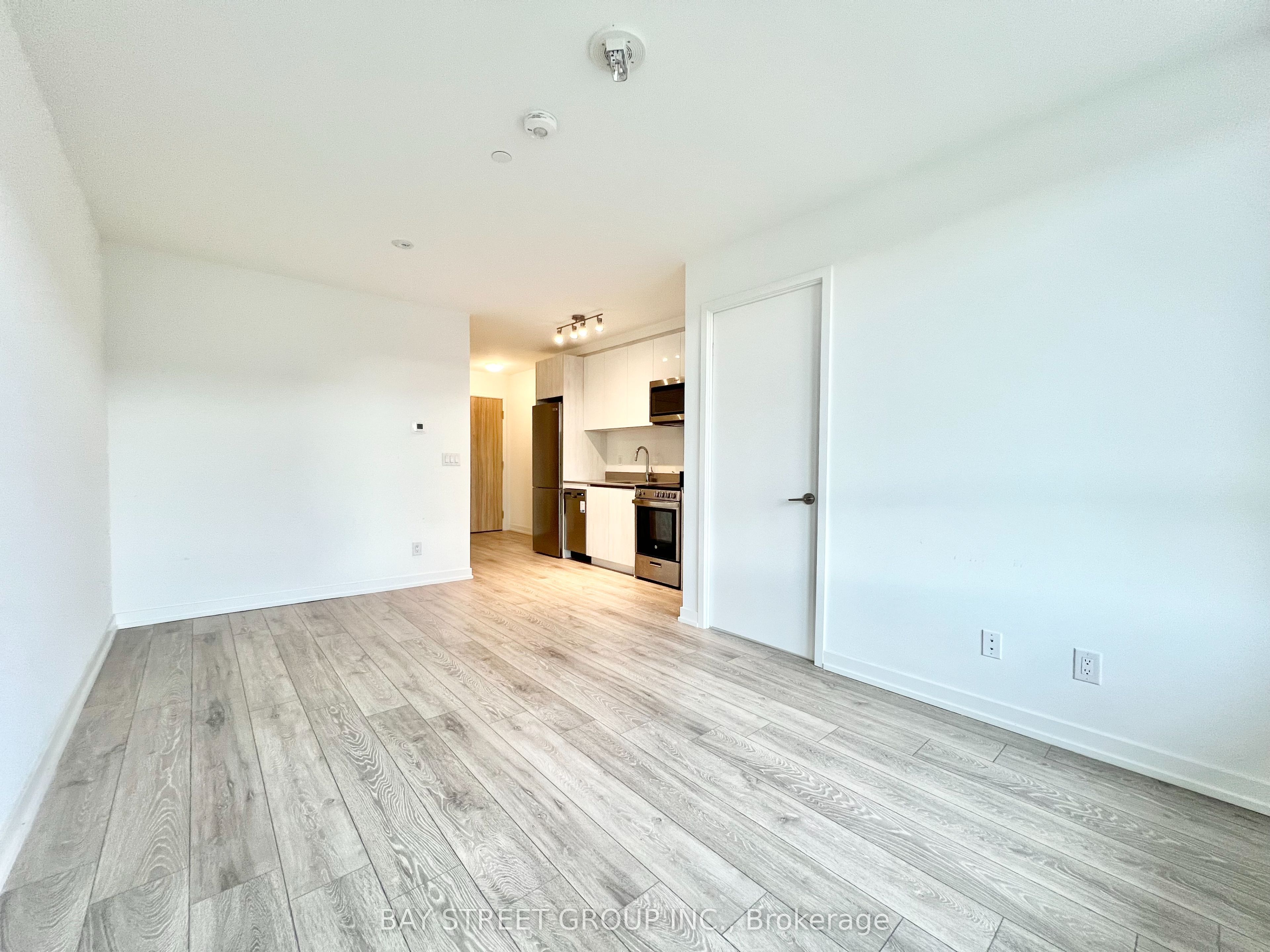 11 Maryport Avenue 209 Property Photo 8